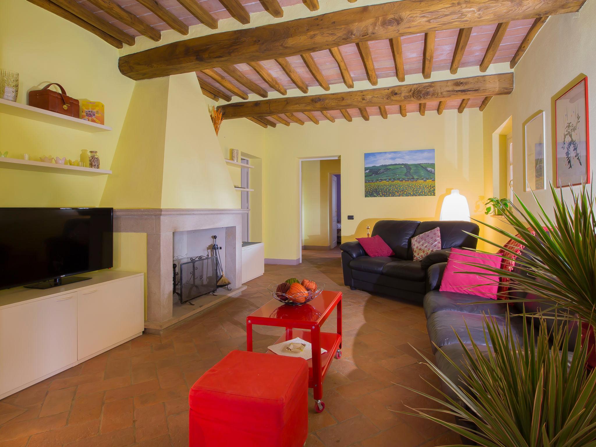 Photo 24 - 5 bedroom House in San Vincenzo with private pool and garden