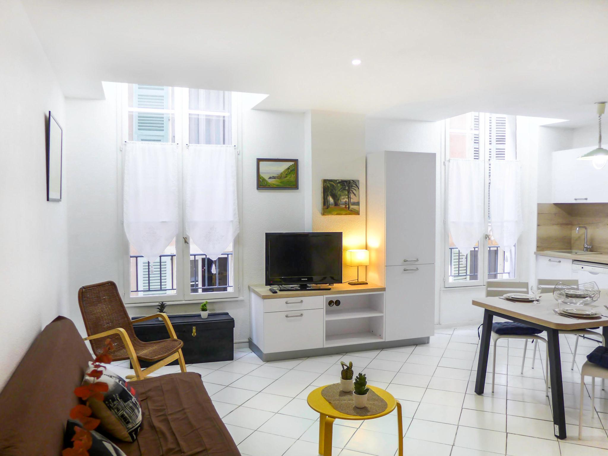 Photo 1 - 2 bedroom Apartment in Nice