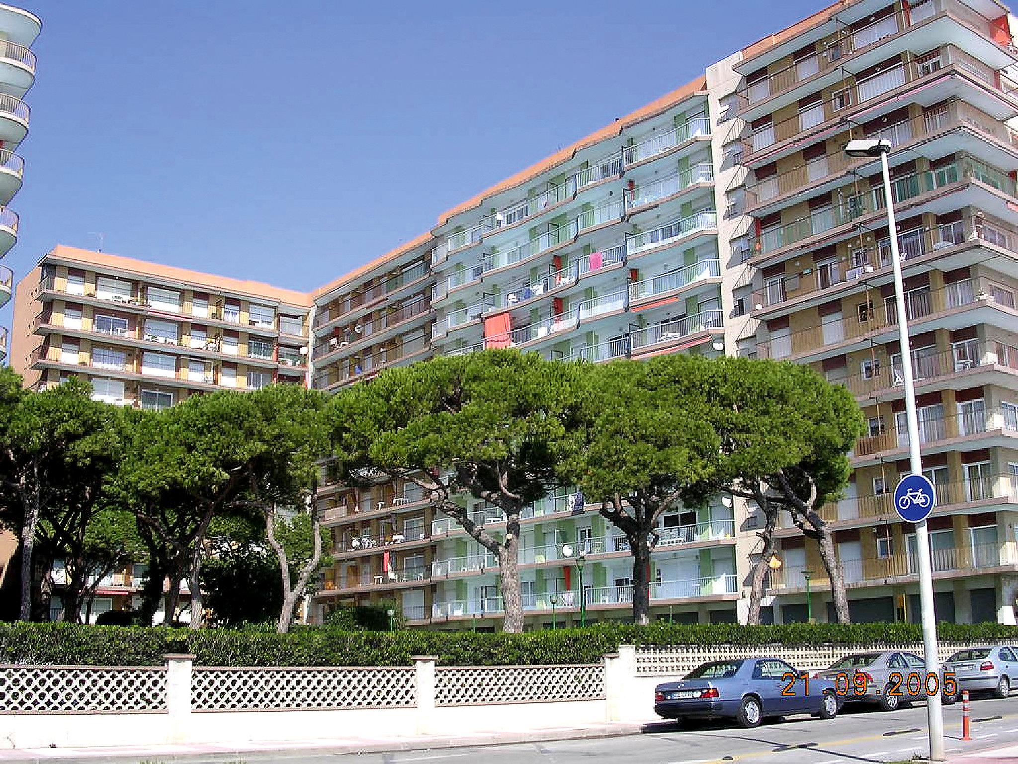 Photo 17 - 2 bedroom Apartment in Blanes with swimming pool and sea view