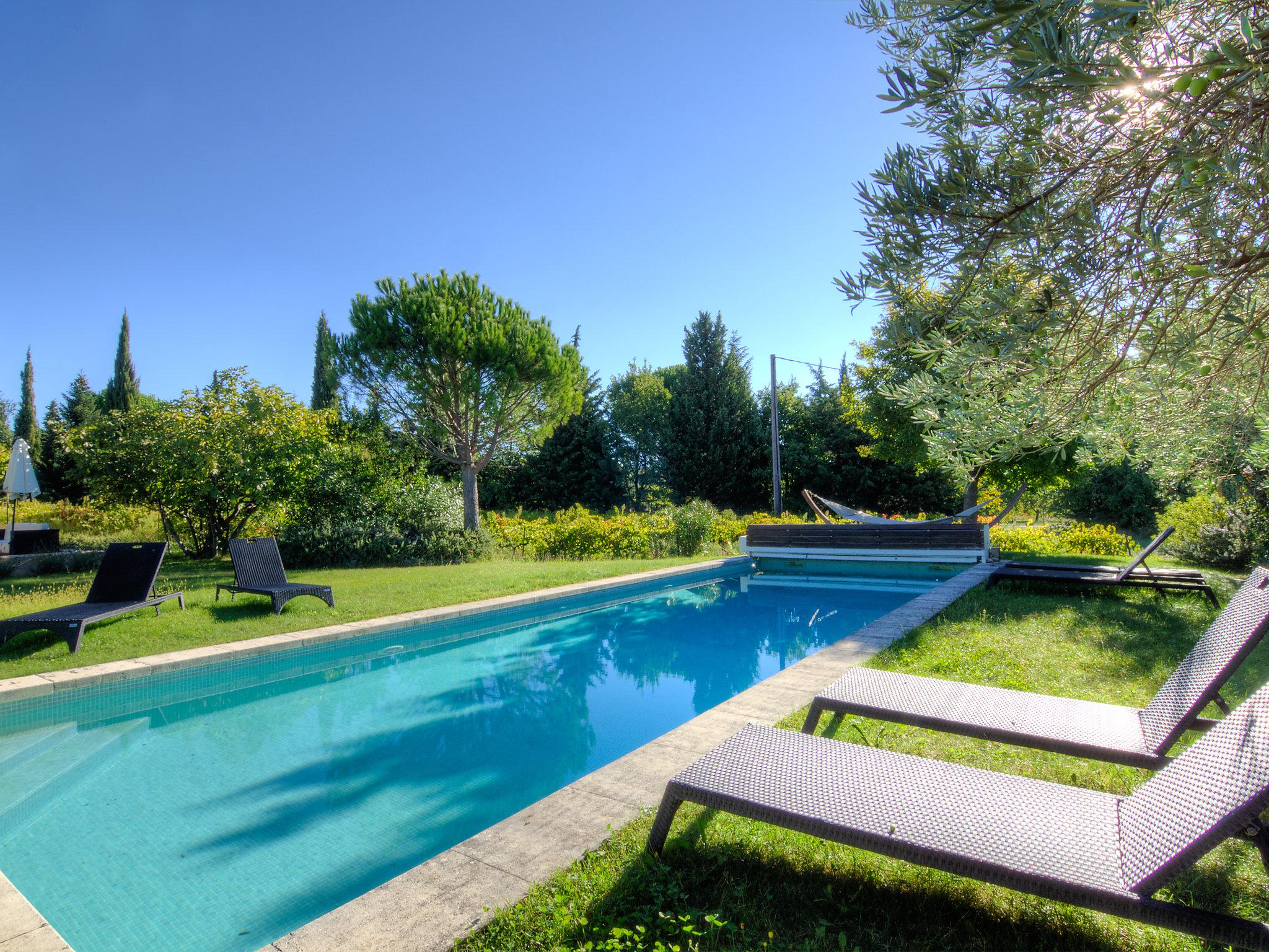 Photo 28 - Maison de 4 chambres à Cucuron avec piscine privée et terrasse