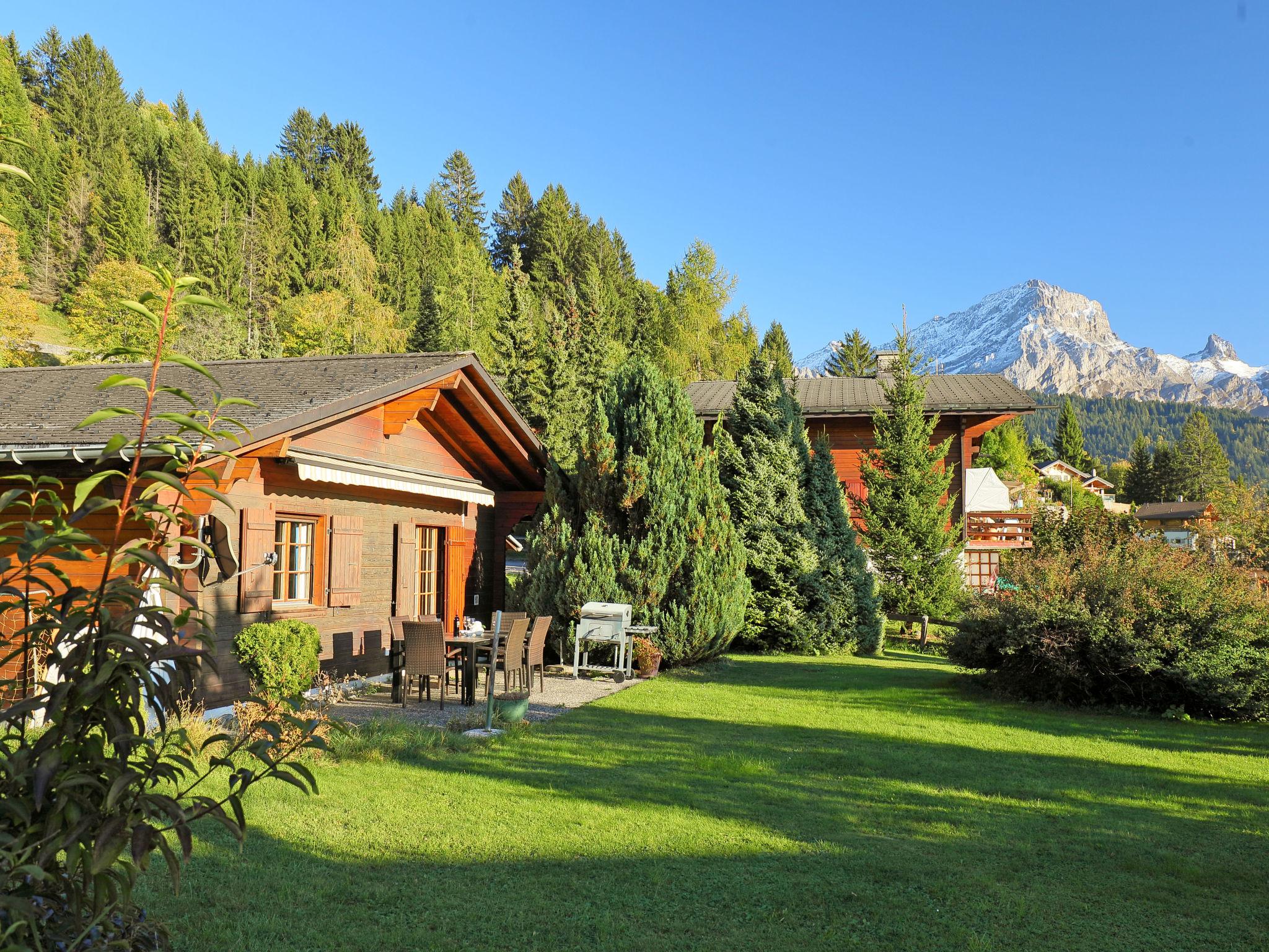 Foto 1 - Casa de 2 habitaciones en Ollon con jardín y vistas a la montaña