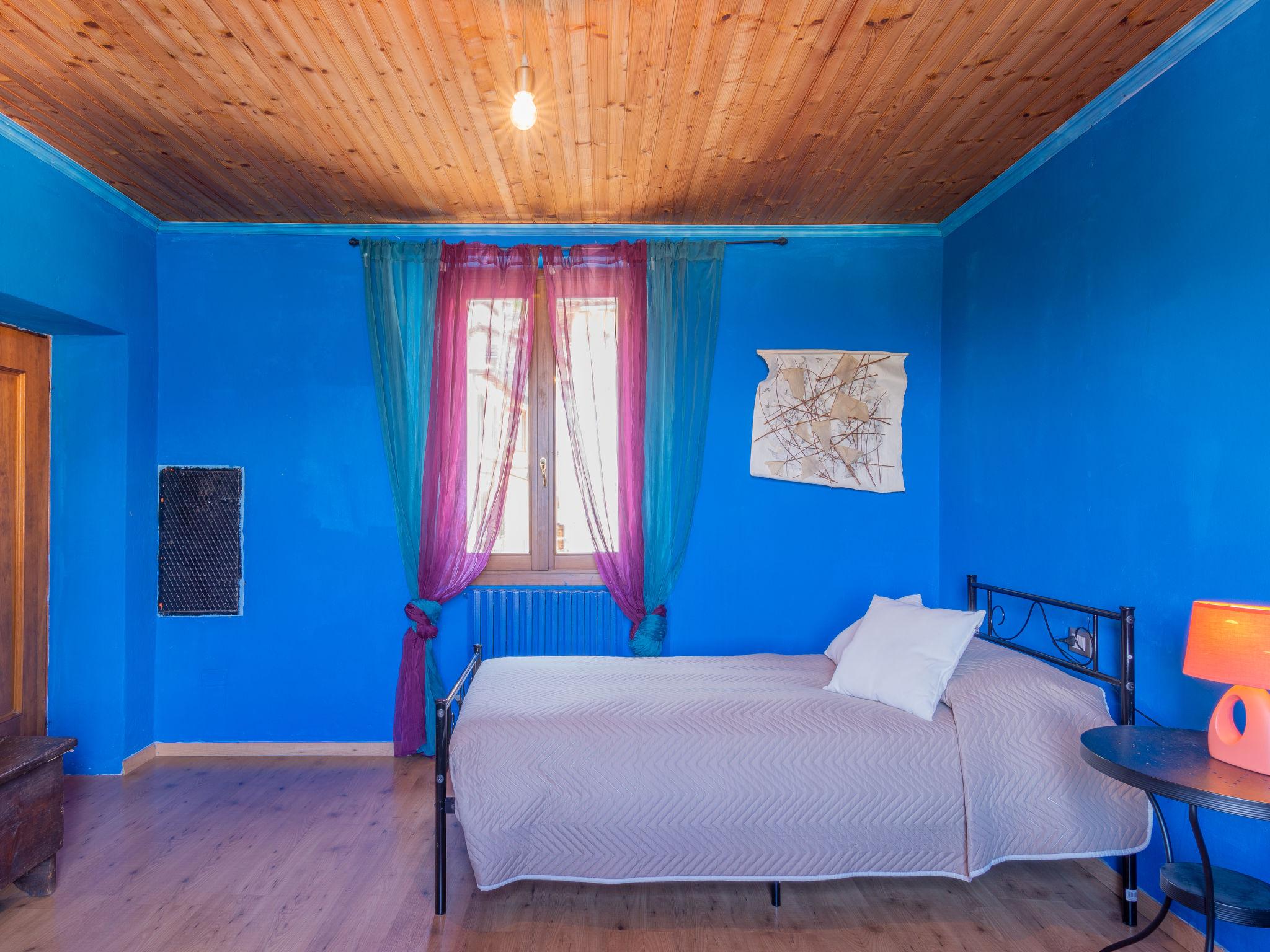 Foto 20 - Casa con 4 camere da letto a Perledo con piscina privata e vista sulle montagne