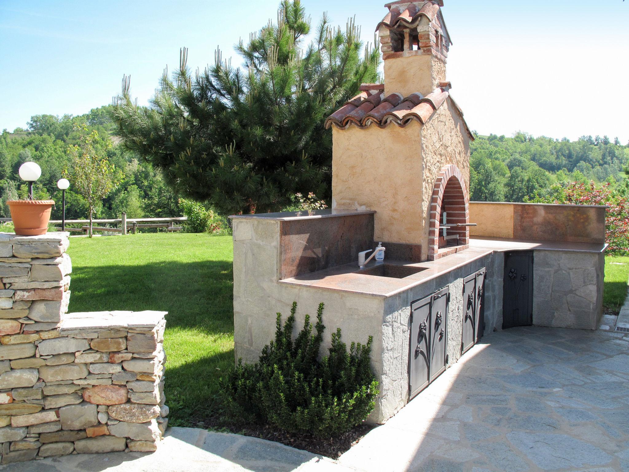 Photo 33 - House in Bastia Mondovì with swimming pool and garden