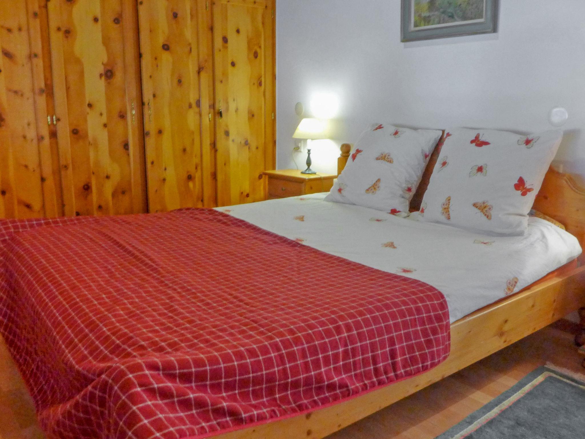 Foto 9 - Apartment mit 3 Schlafzimmern in Zermatt mit blick auf die berge
