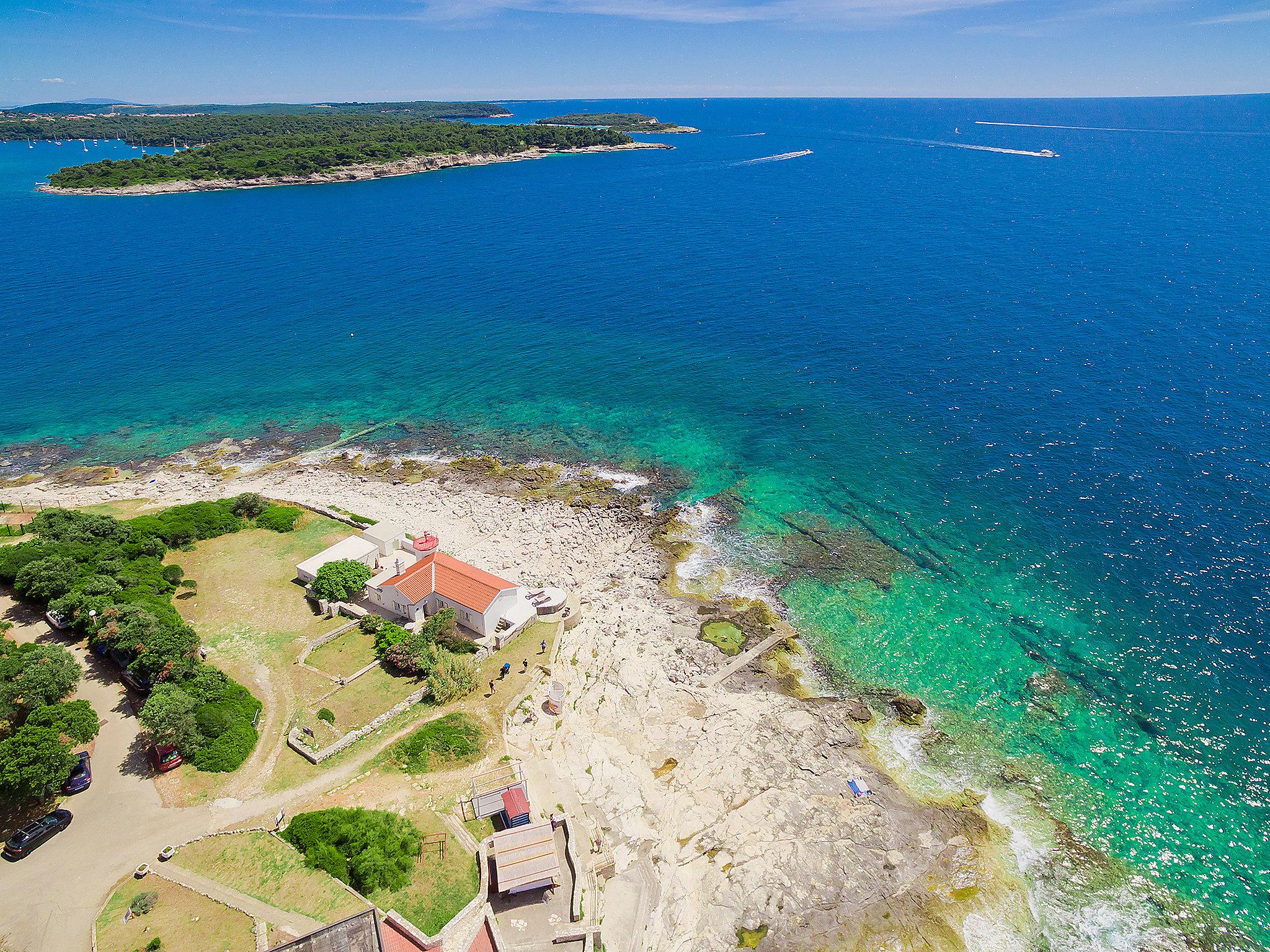 Foto 1 - Haus mit 3 Schlafzimmern in Pula mit garten und blick aufs meer