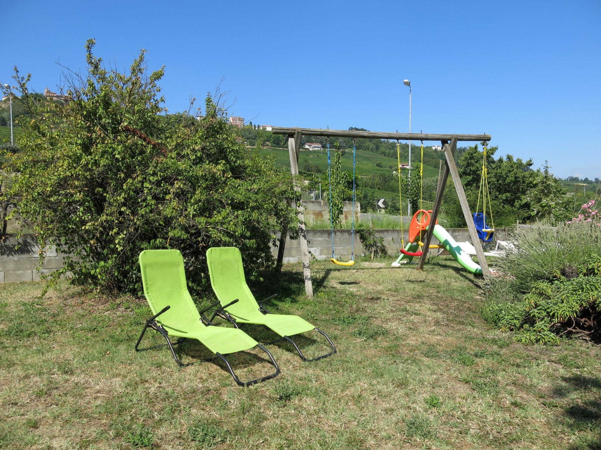 Photo 20 - Appartement de 1 chambre à La Morra avec piscine et jardin