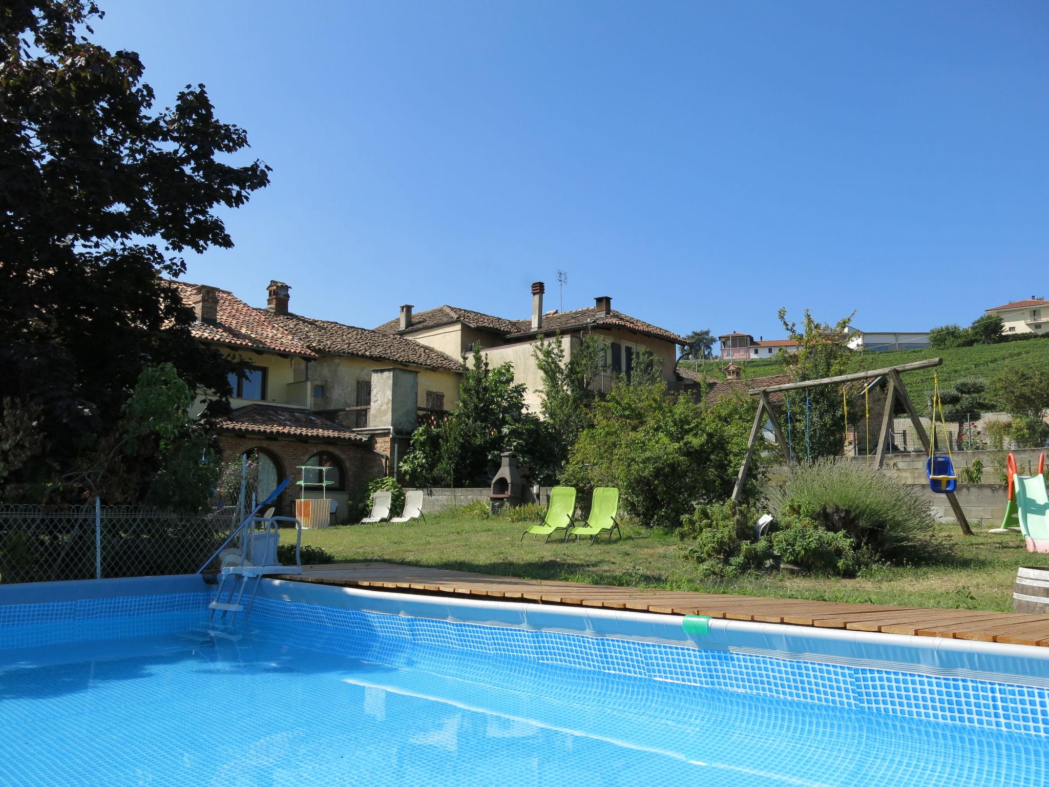 Foto 1 - Apartamento en La Morra con piscina y jardín