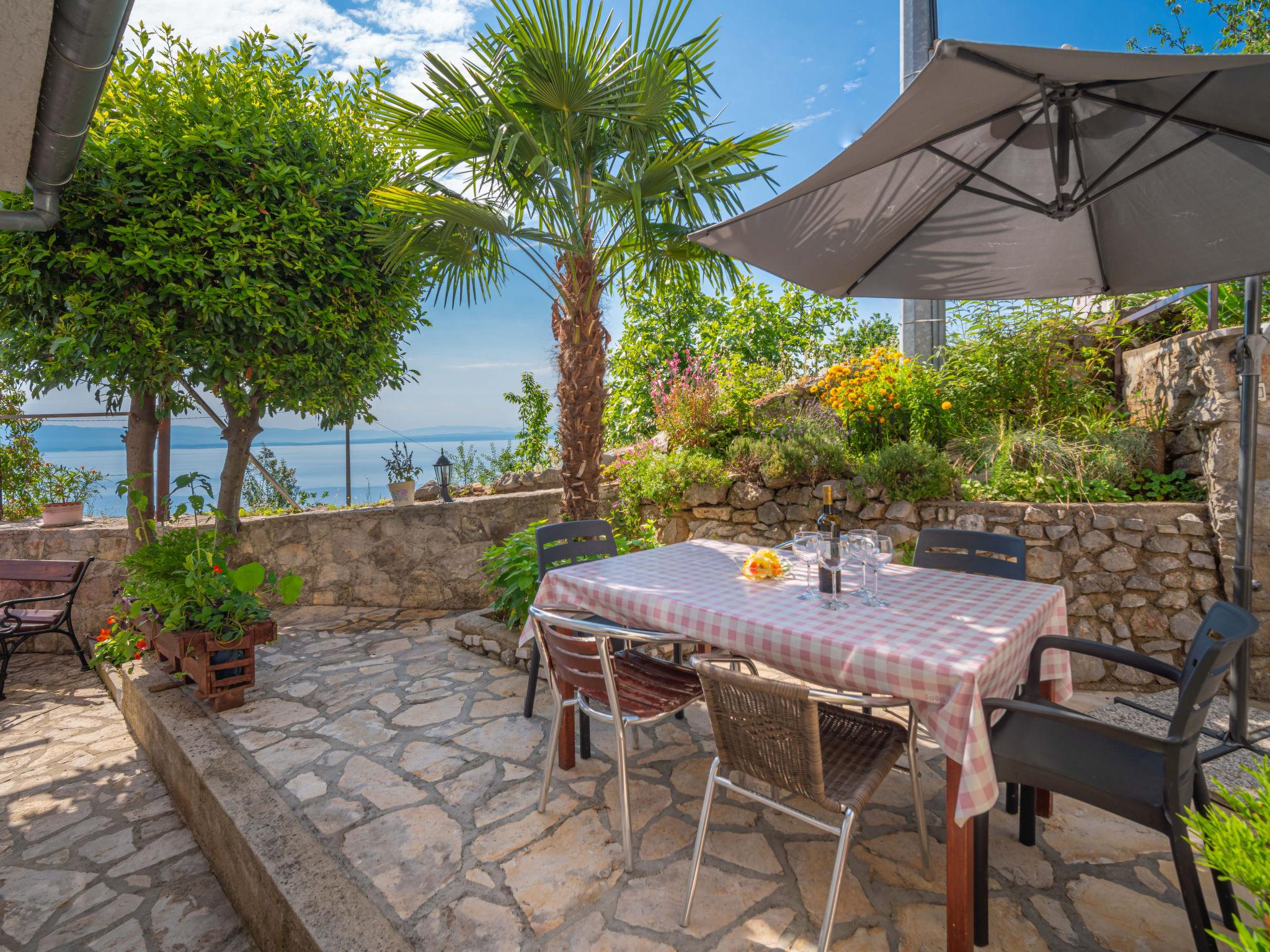 Photo 15 - Maison de 5 chambres à Lovran avec piscine privée et vues à la mer