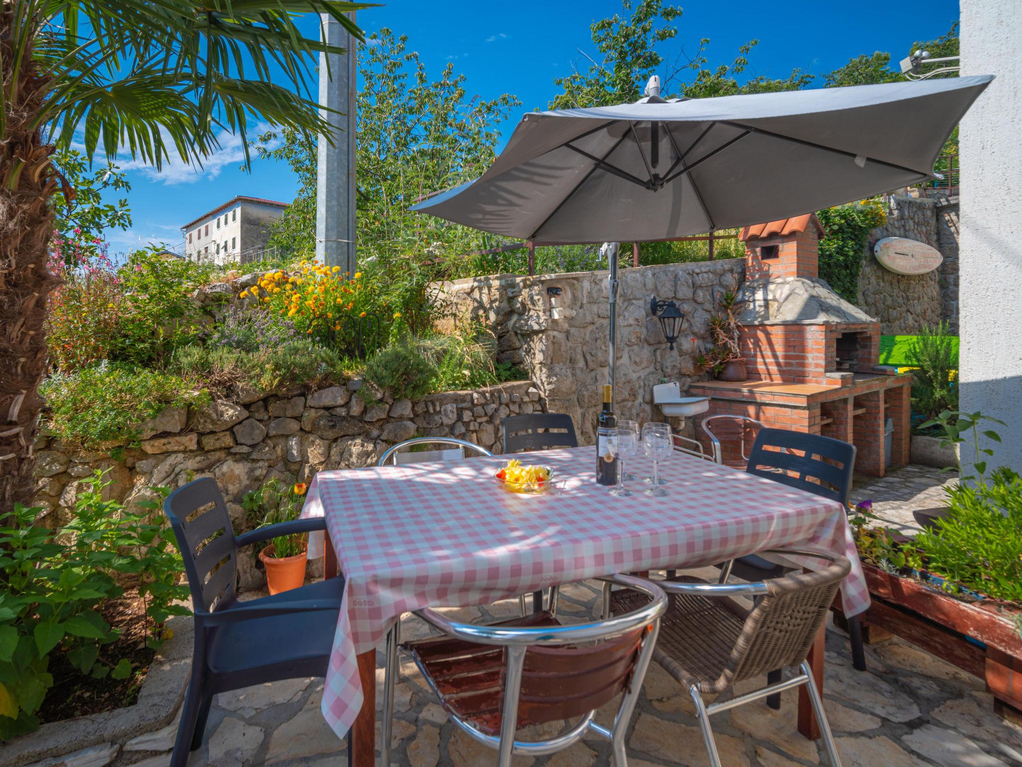 Photo 16 - Maison de 5 chambres à Lovran avec piscine privée et vues à la mer