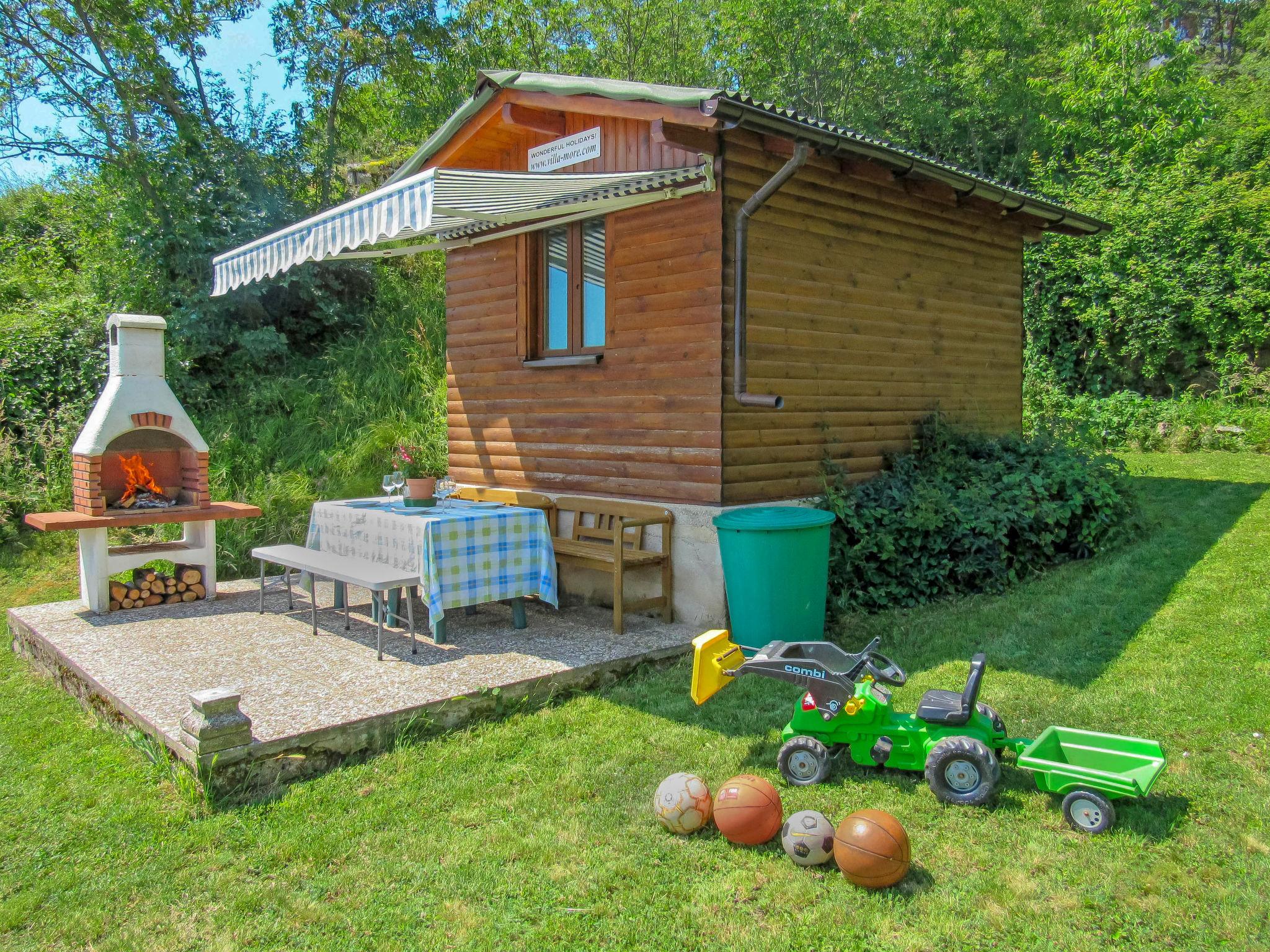 Foto 43 - Casa de 5 quartos em Lovran com piscina privada e jardim