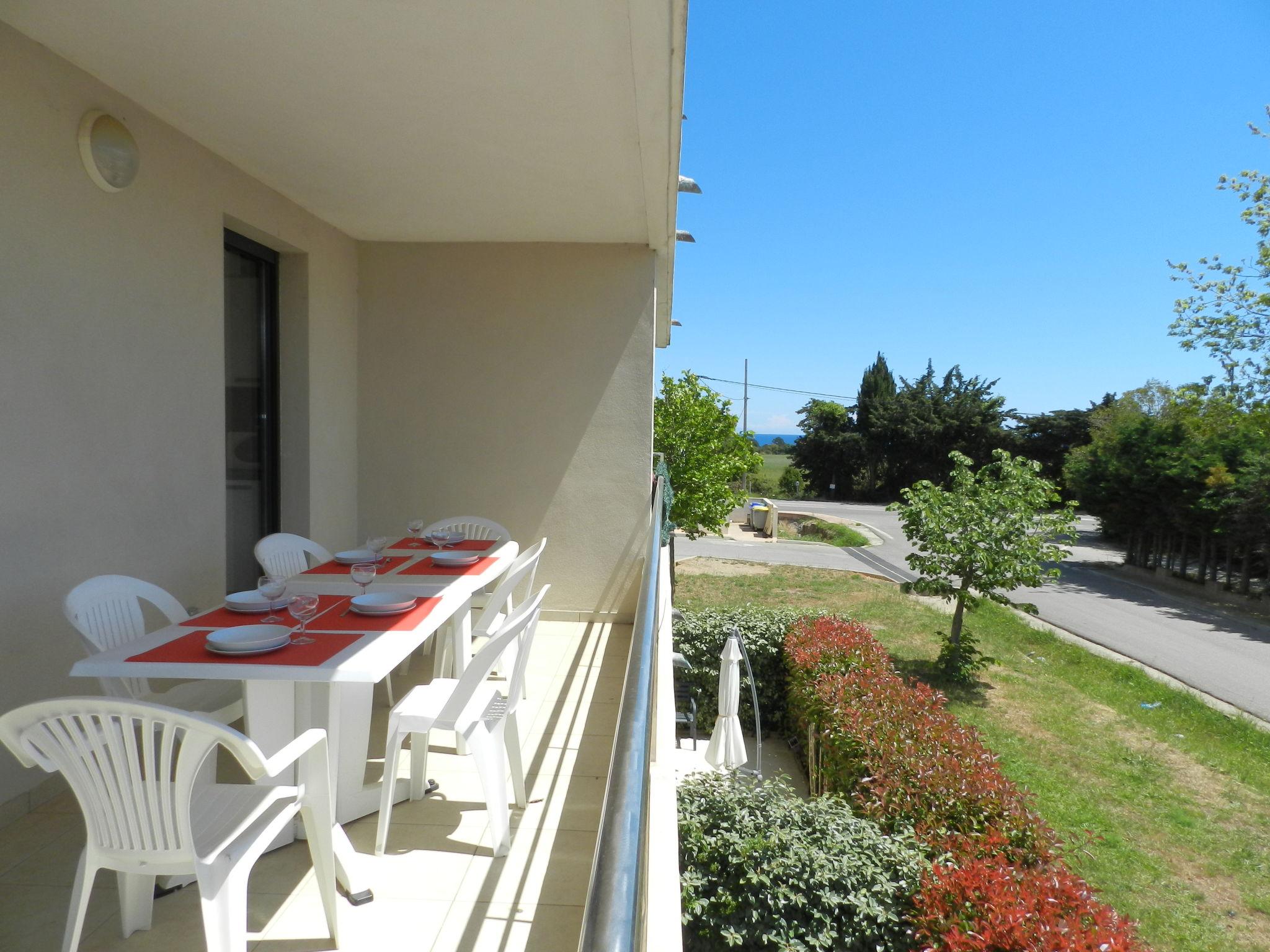 Photo 1 - Appartement de 3 chambres à San-Giuliano avec vues à la mer