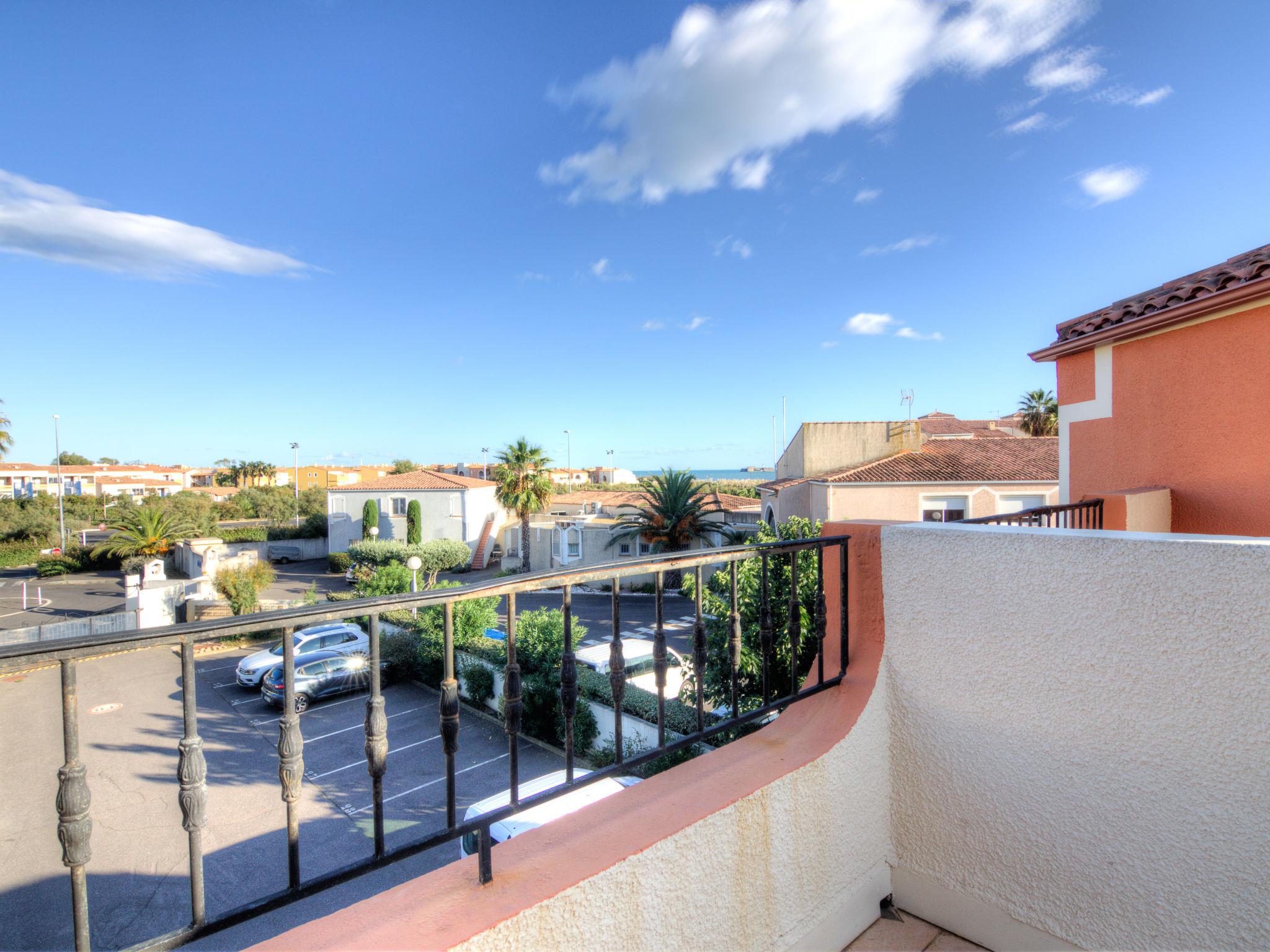 Foto 20 - Apartamento de 2 quartos em Agde com piscina e terraço