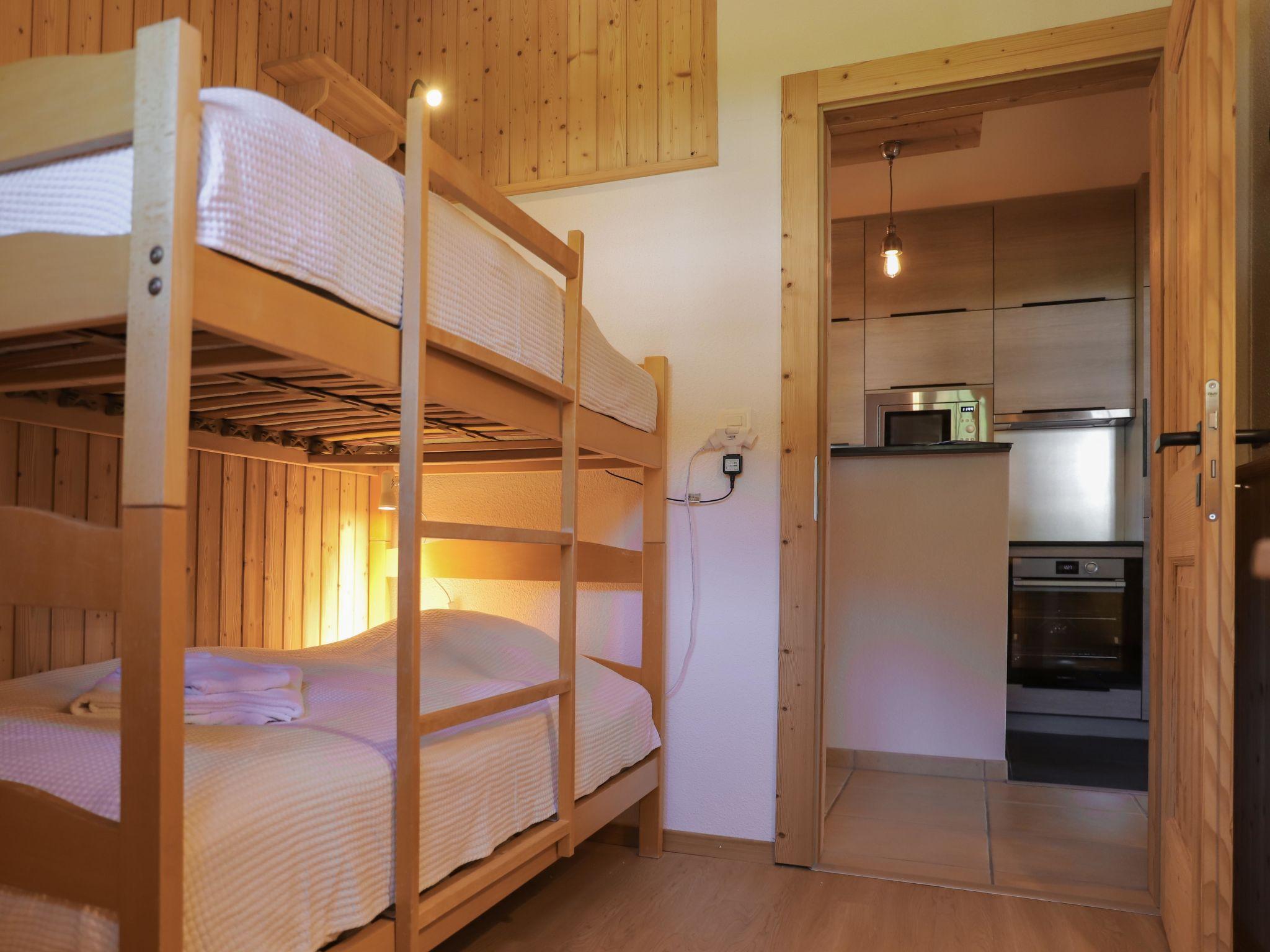 Foto 14 - Apartment mit 3 Schlafzimmern in Ollon mit blick auf die berge