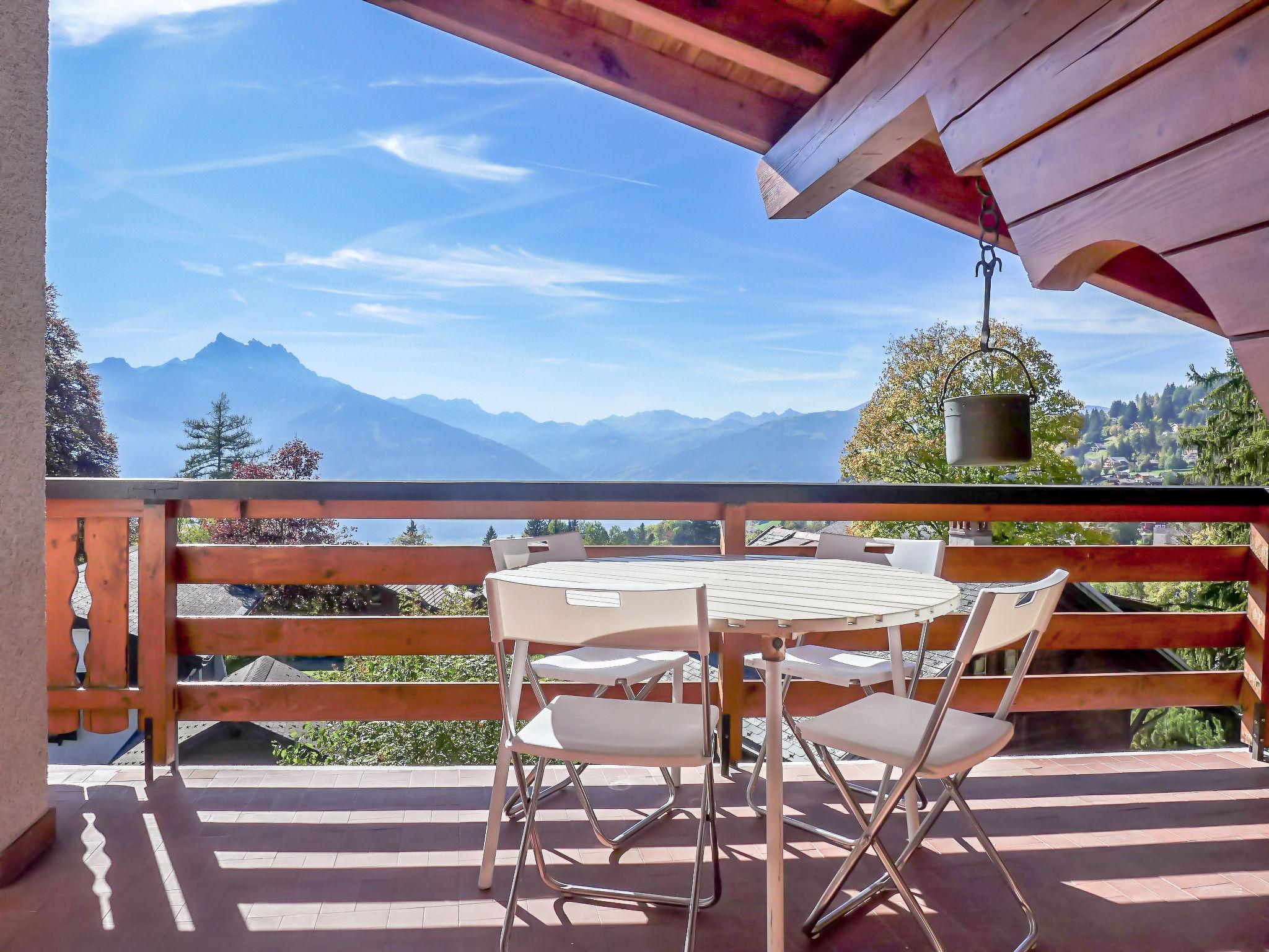 Foto 5 - Apartment mit 3 Schlafzimmern in Ollon mit blick auf die berge