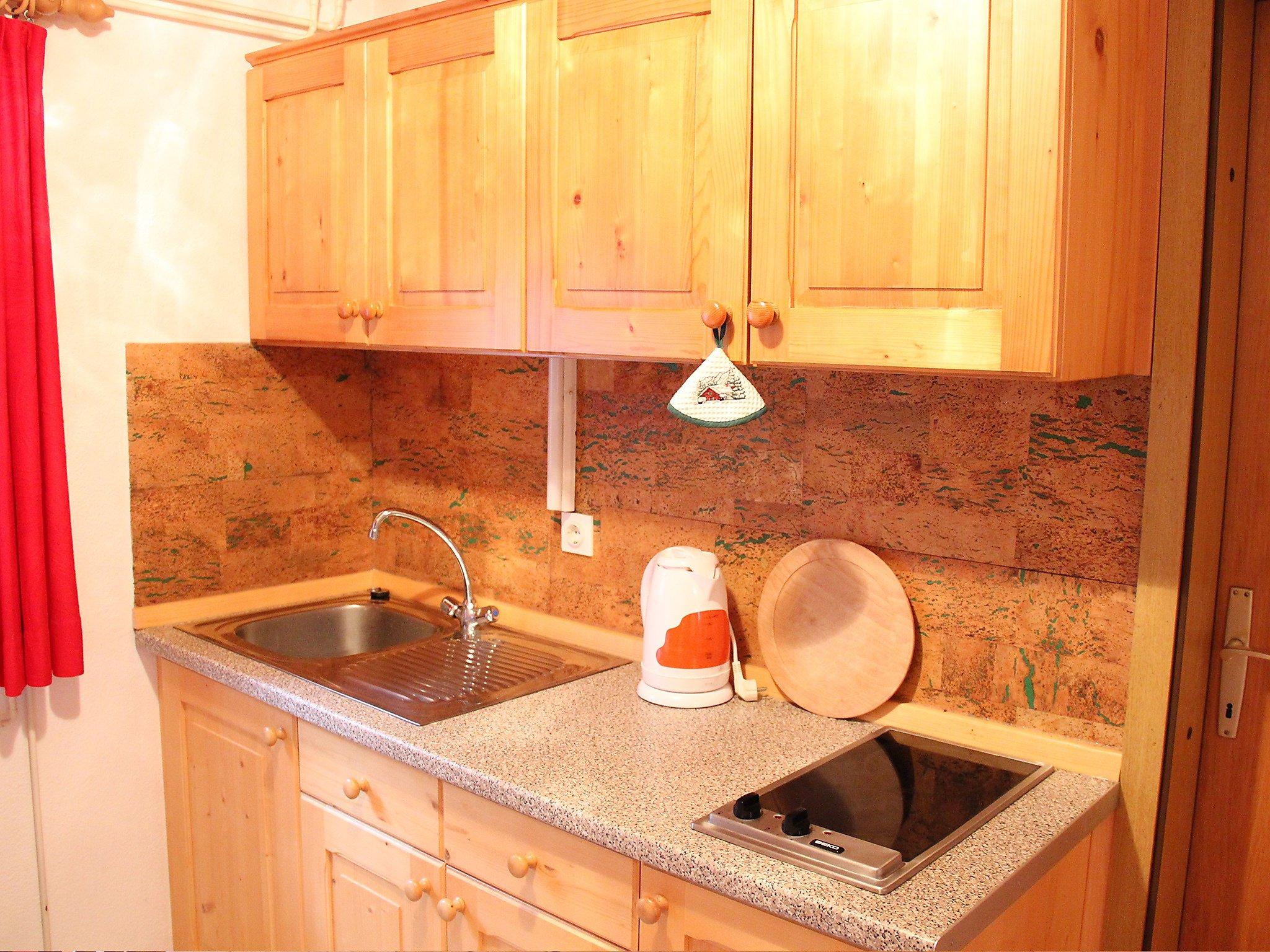 Photo 3 - 1 bedroom Apartment in Bohinj with garden