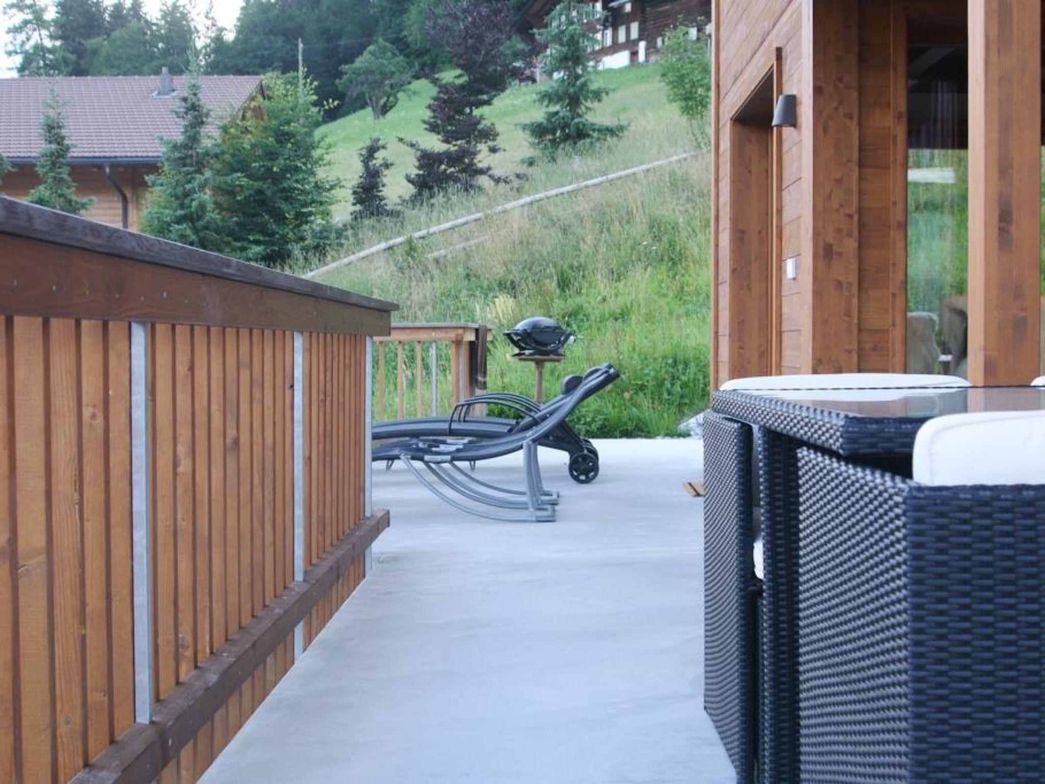 Photo 10 - Appartement de 5 chambres à Zweisimmen avec sauna