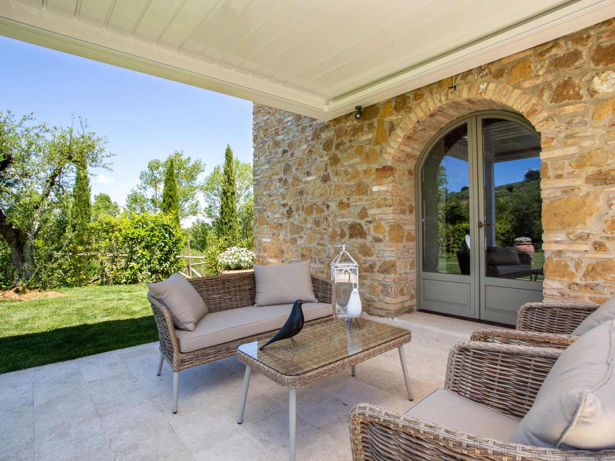 Photo 8 - Maison de 3 chambres à Gambassi Terme avec piscine privée et jardin