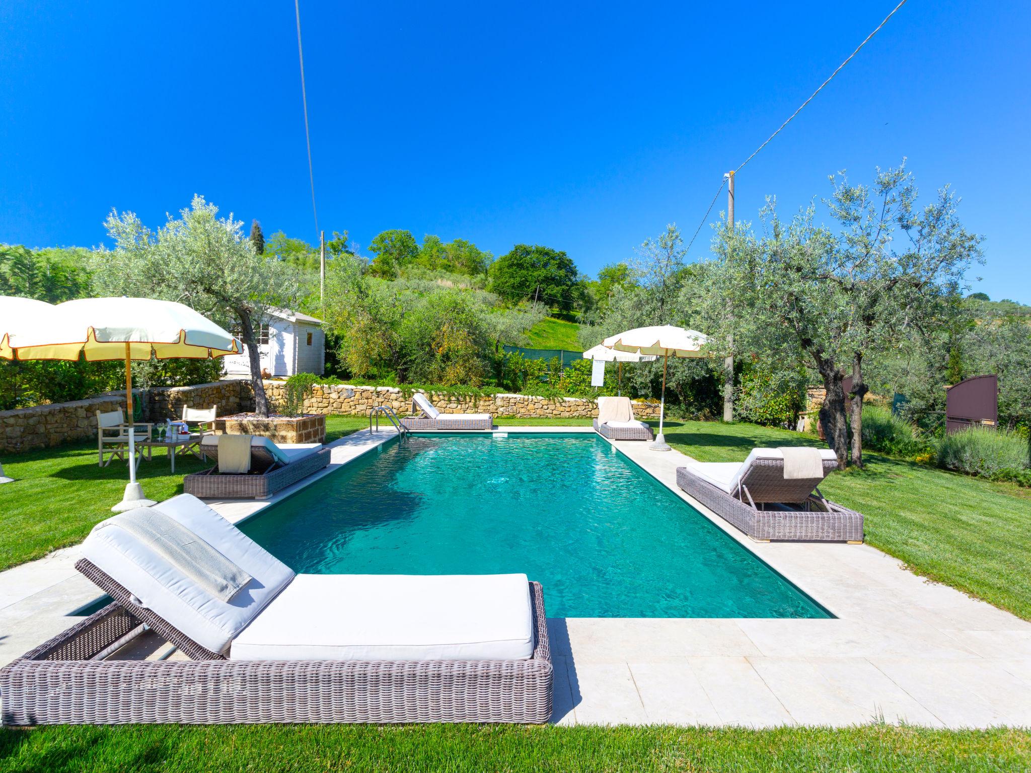 Foto 3 - Casa de 3 habitaciones en Gambassi Terme con piscina privada y jardín