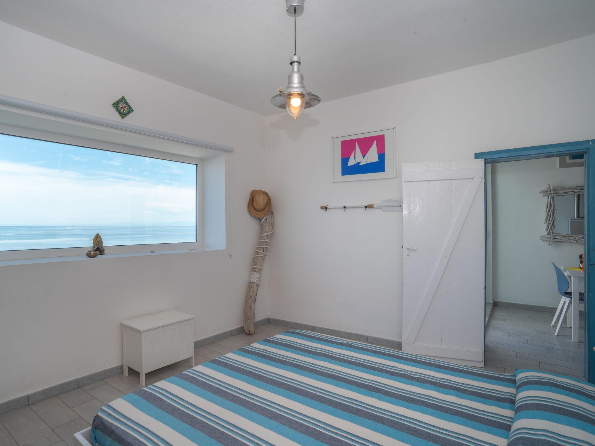 Foto 13 - Casa de 2 quartos em Valledoria com terraço e vistas do mar