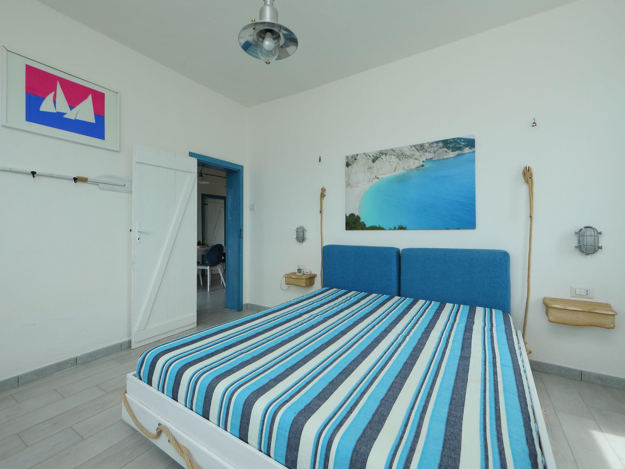 Photo 12 - Maison de 2 chambres à Valledoria avec terrasse et vues à la mer