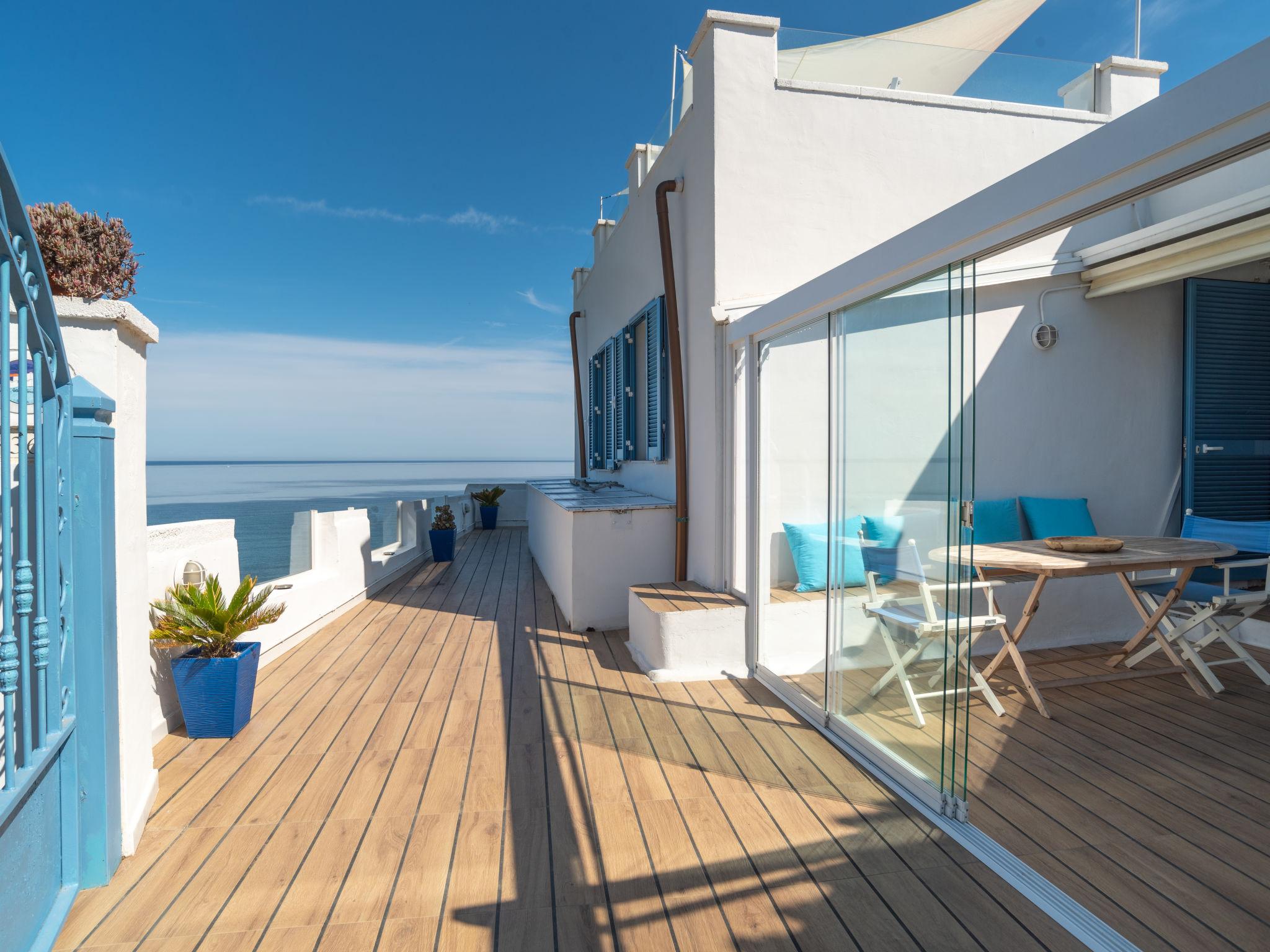 Photo 3 - Maison de 2 chambres à Valledoria avec terrasse