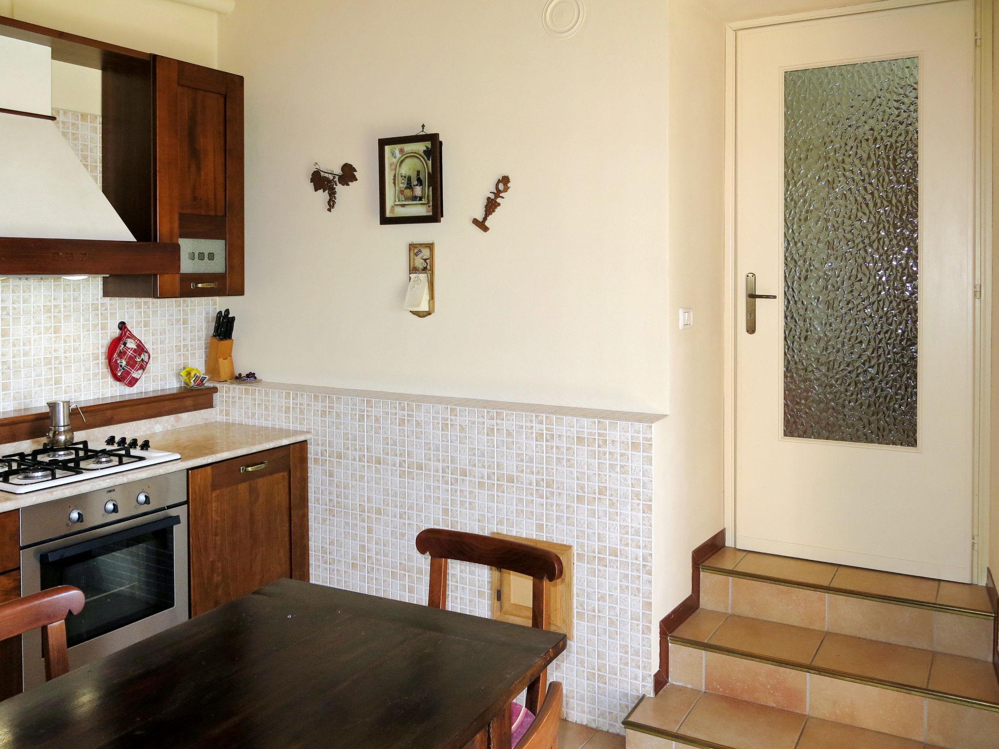 Photo 7 - 1 bedroom Apartment in Cossombrato with swimming pool and garden