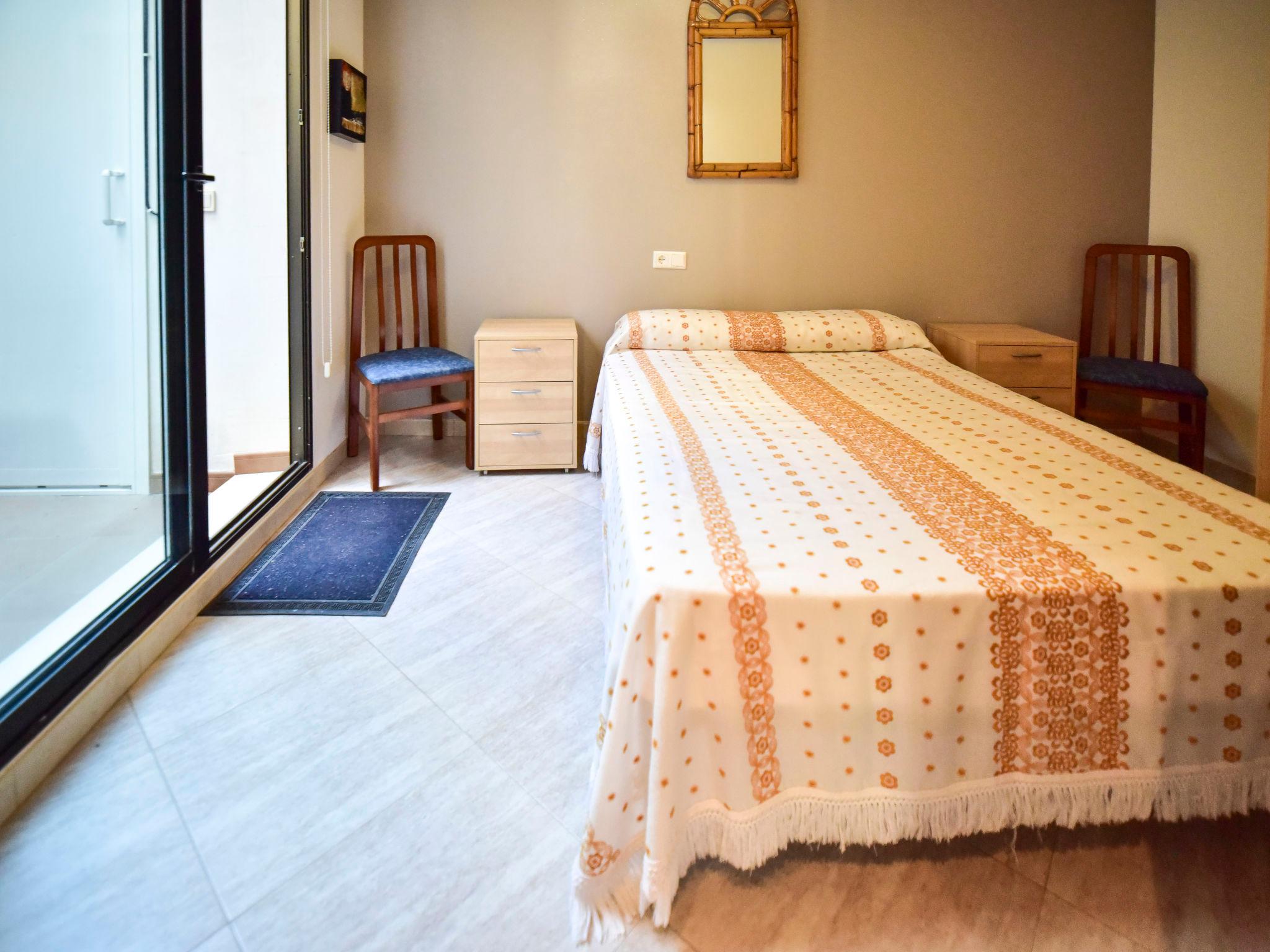 Foto 15 - Appartamento con 2 camere da letto a Dénia con terrazza e vista mare