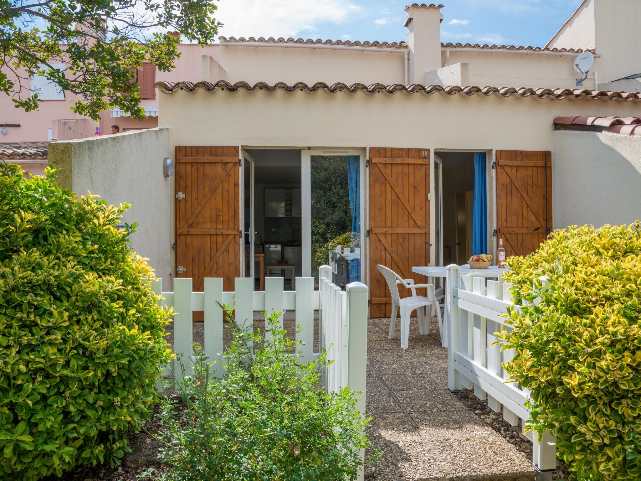 Photo 17 - 1 bedroom Apartment in Agde with terrace and sea view