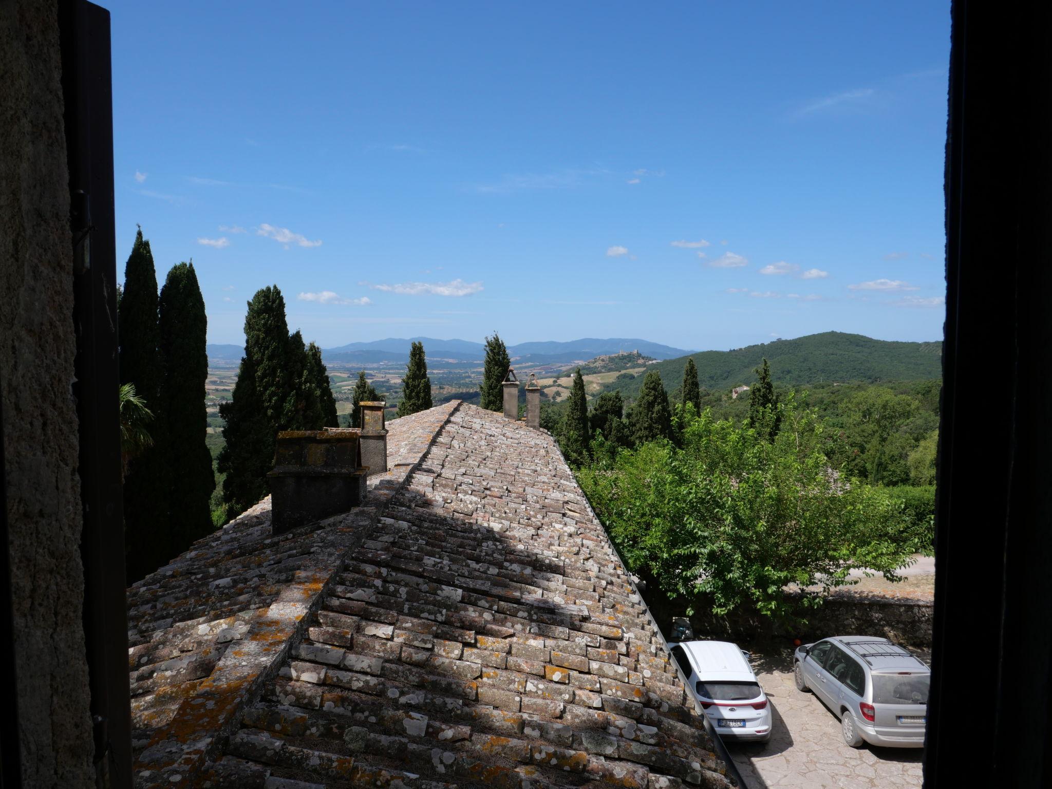 Photo 24 - 4 bedroom Apartment in Roccastrada with swimming pool and garden