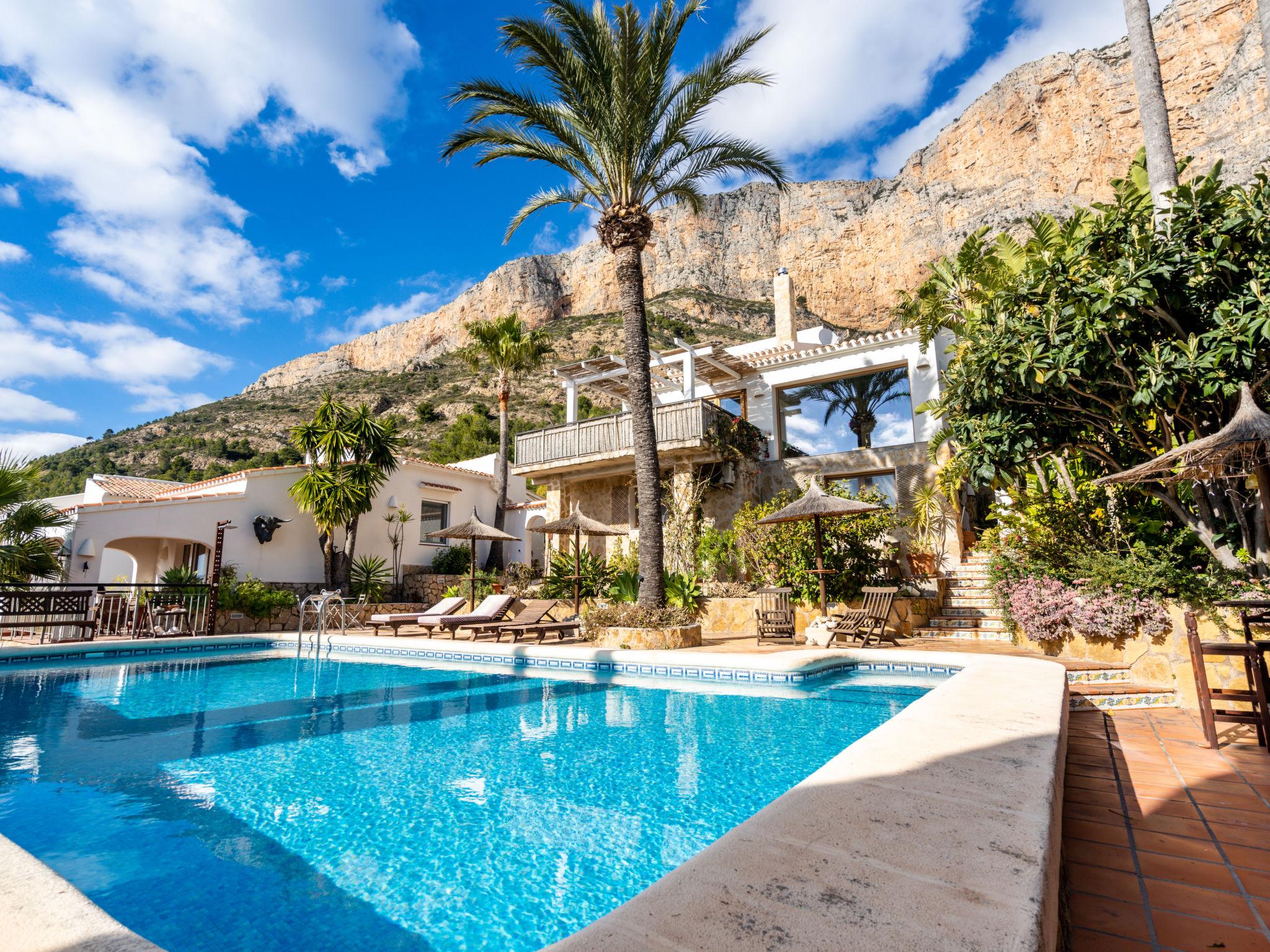 Foto 48 - Haus mit 1 Schlafzimmer in Jávea mit privater pool und garten