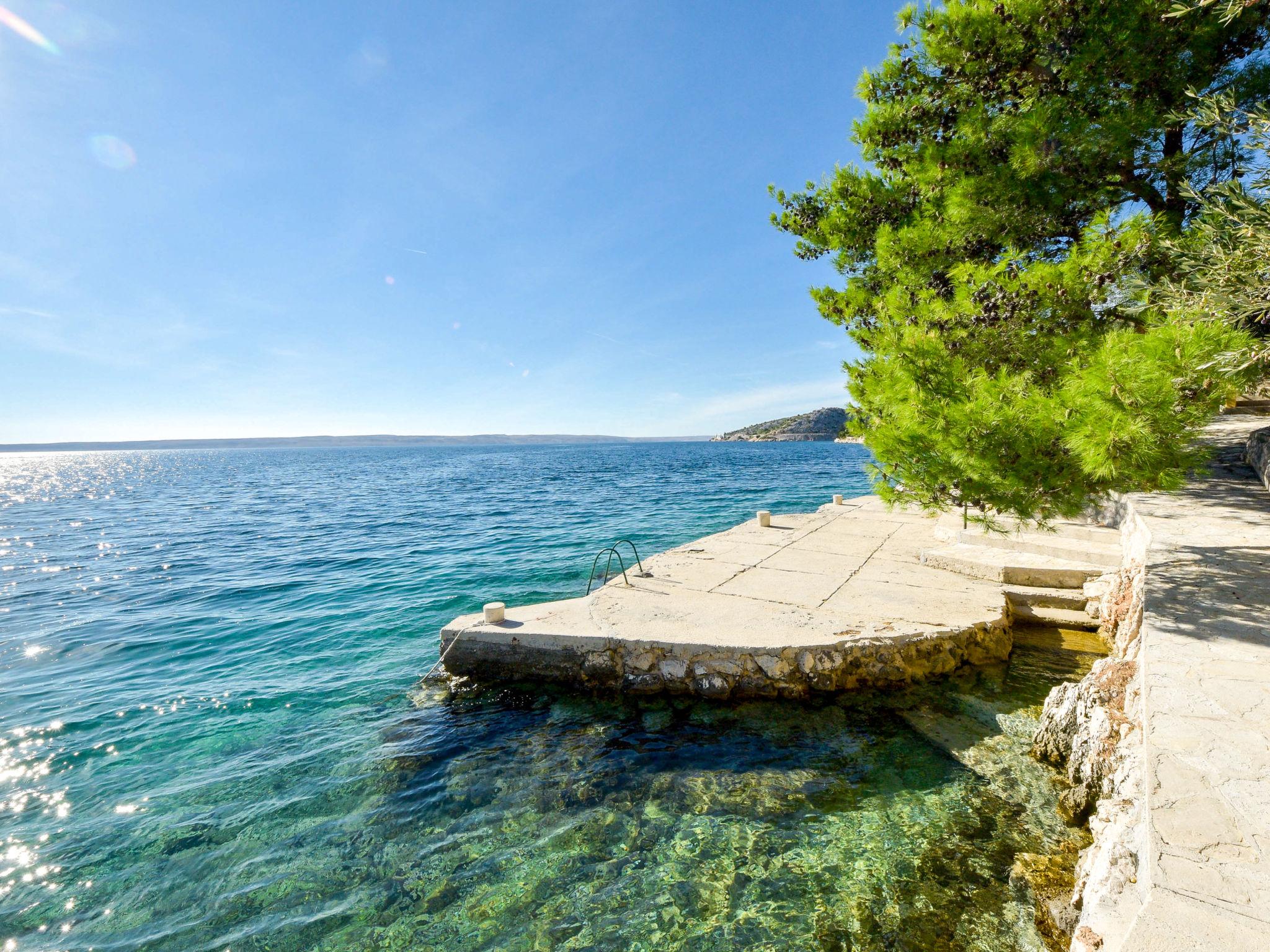 Foto 9 - Apartamento de 1 habitación en Starigrad con terraza y vistas al mar