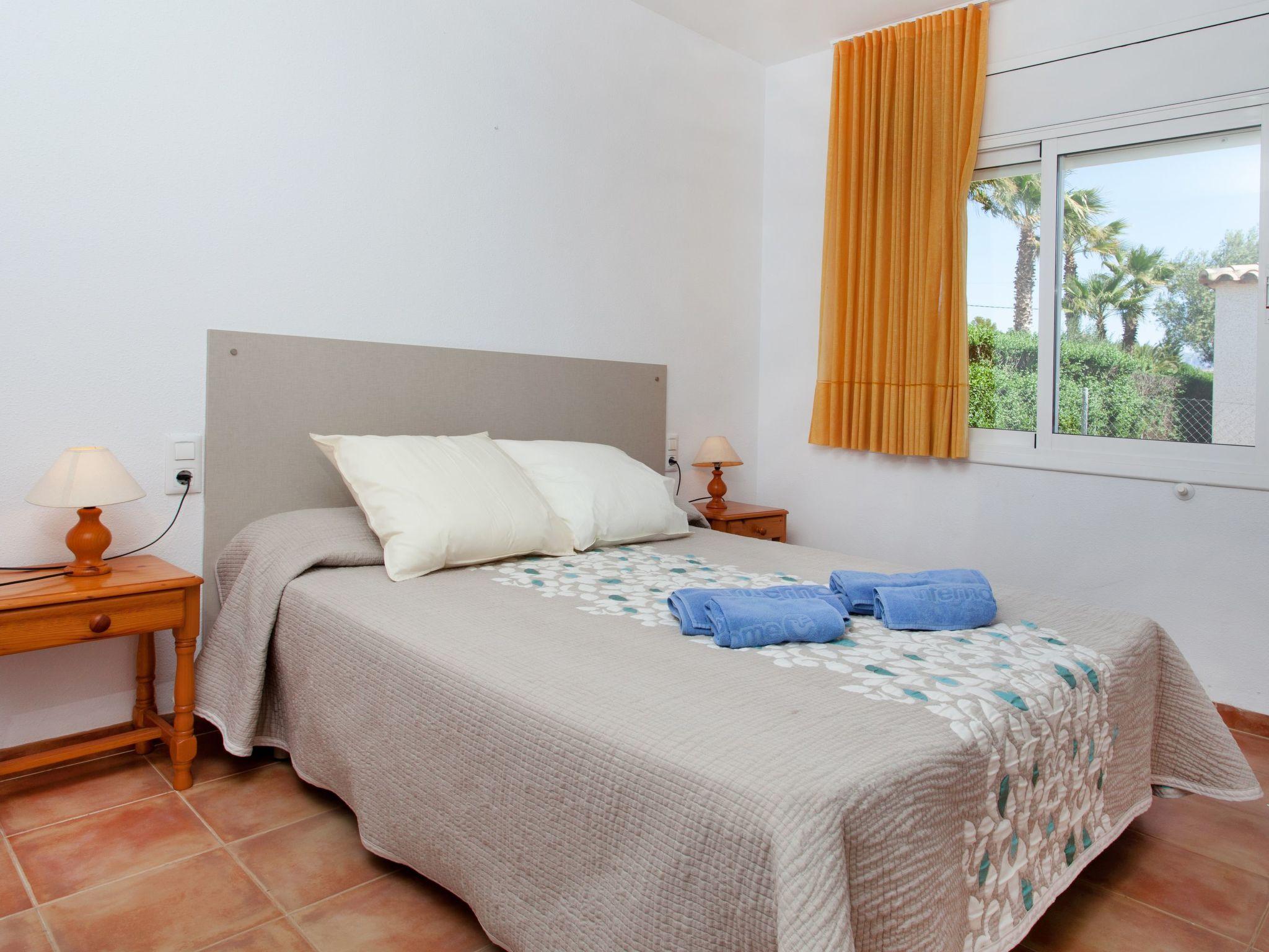 Photo 5 - 4 bedroom House in l'Ametlla de Mar with private pool and garden