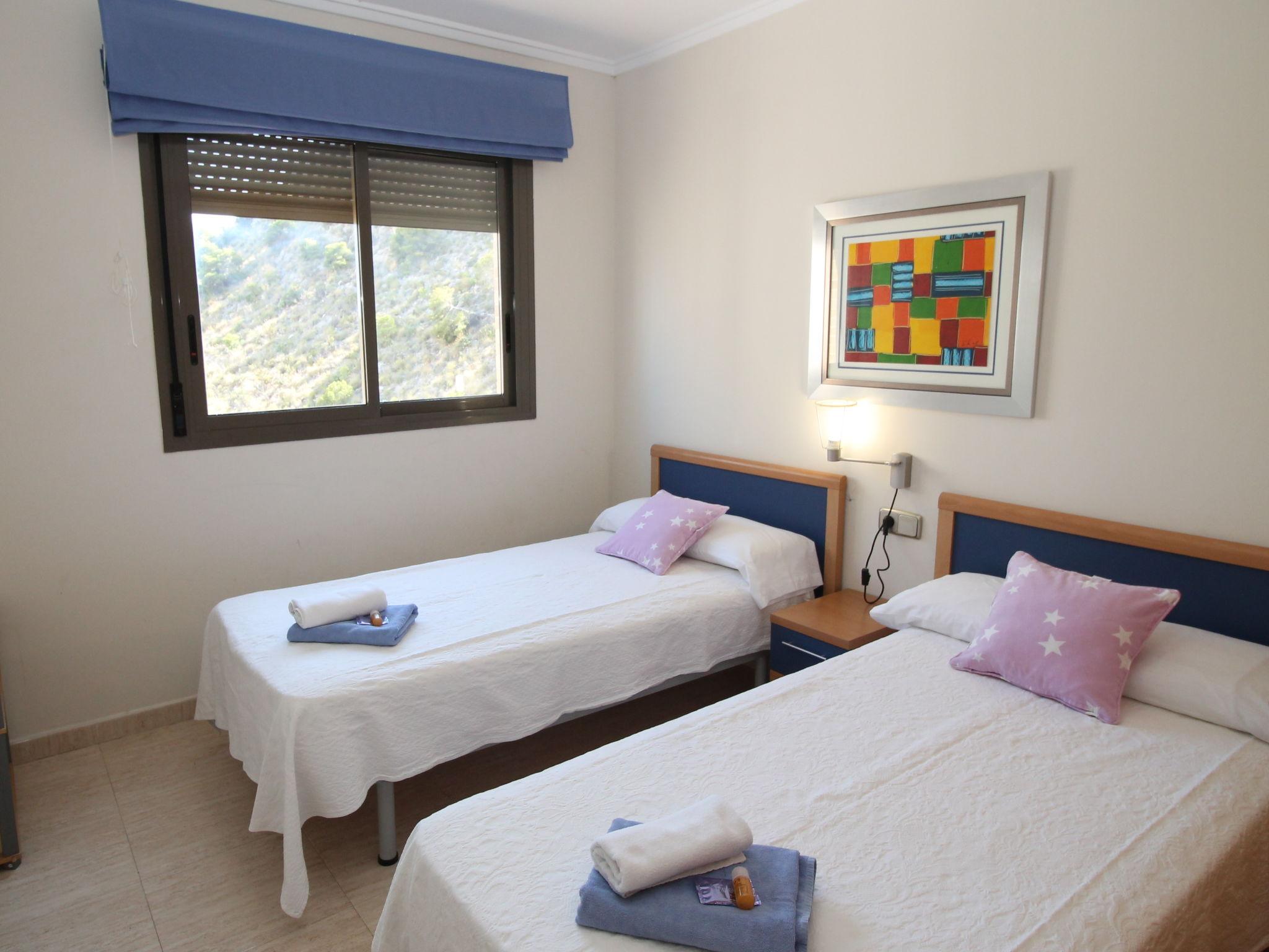 Foto 10 - Appartamento con 3 camere da letto a Villajoyosa con piscina e vista mare
