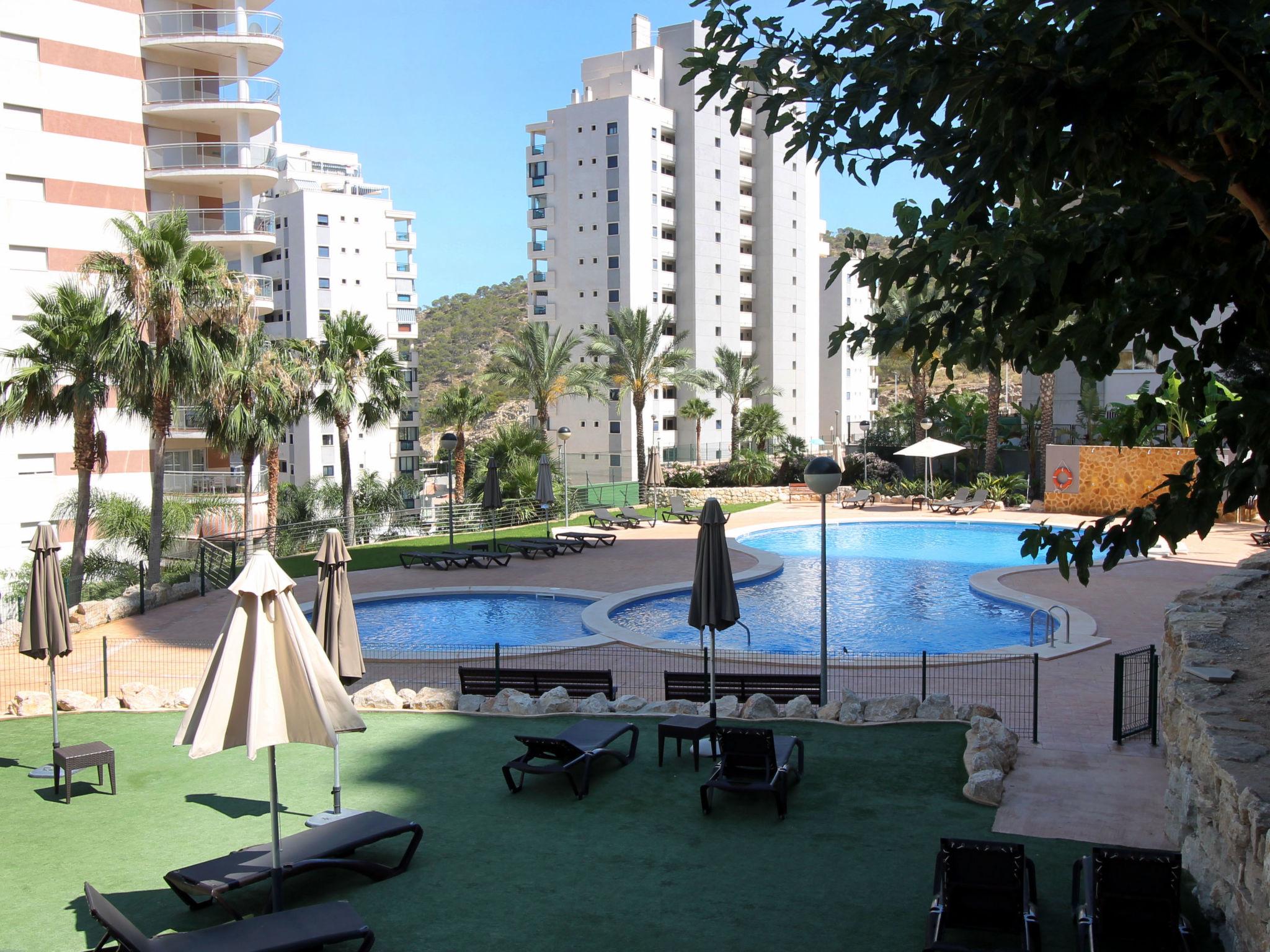 Photo 22 - Appartement de 3 chambres à Villajoyosa avec piscine et vues à la mer