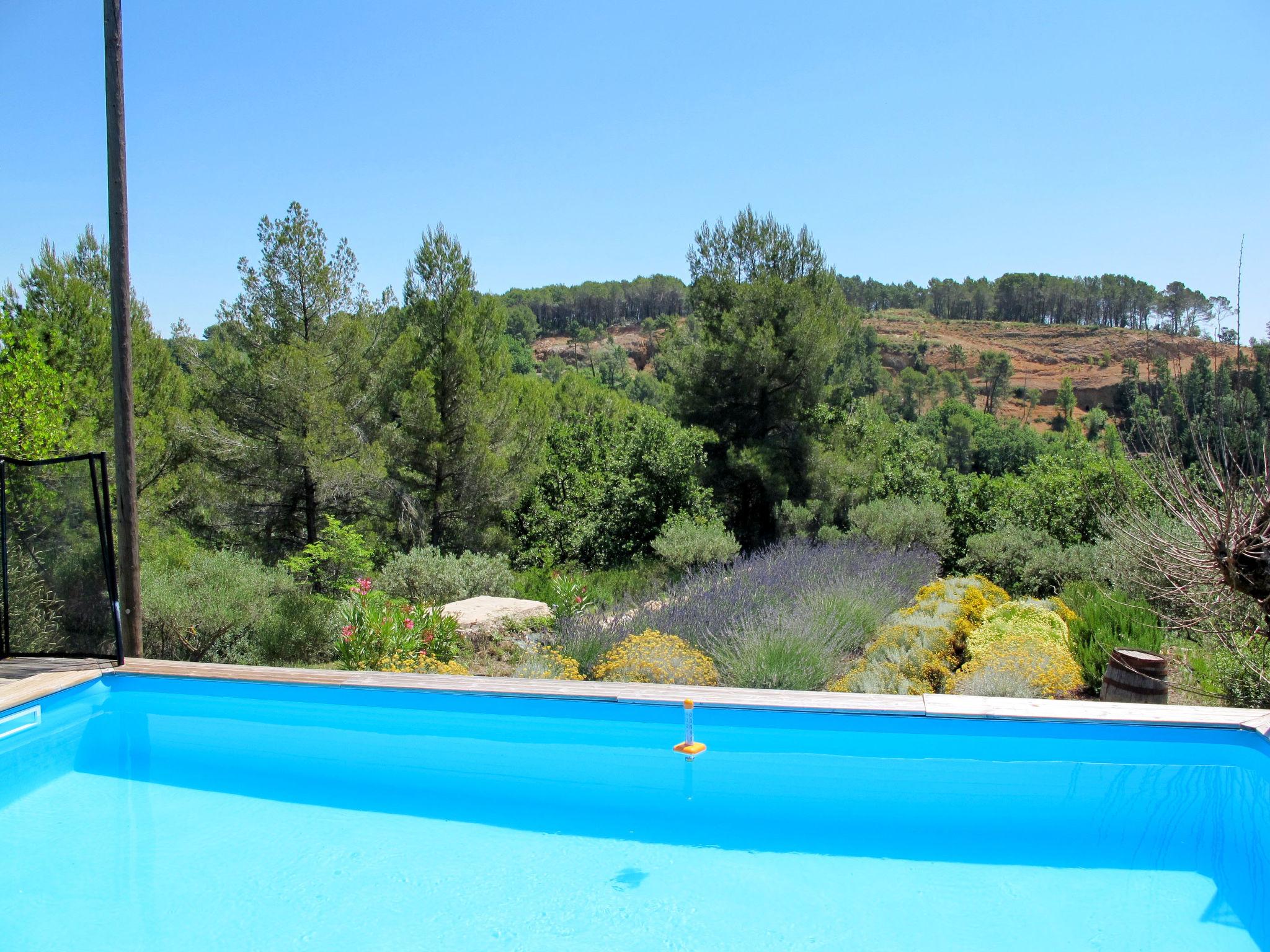 Foto 32 - Casa de 3 quartos em Salernes com piscina privada e jardim