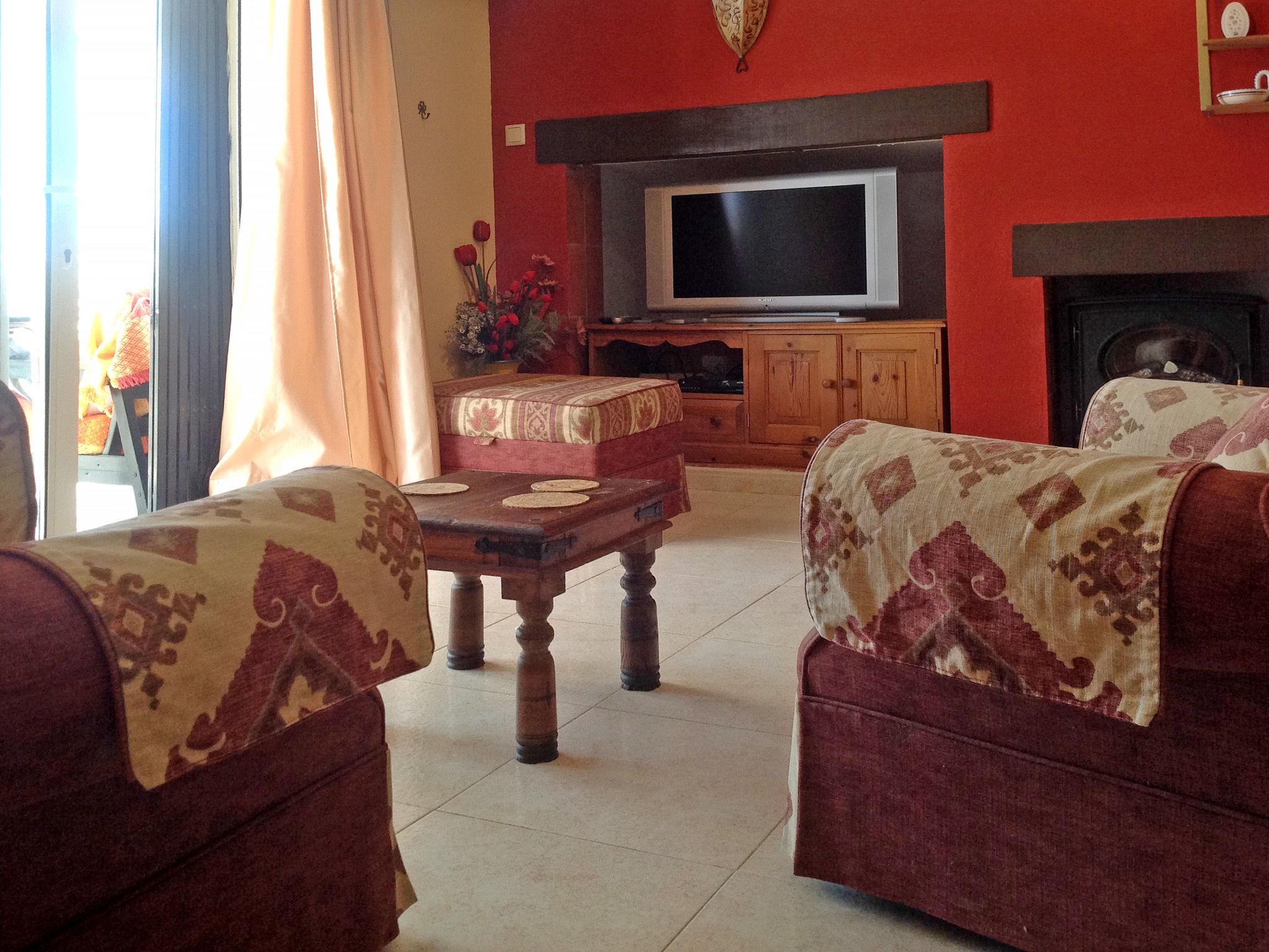 Photo 5 - 2 bedroom House in l'Alfàs del Pi with private pool and garden