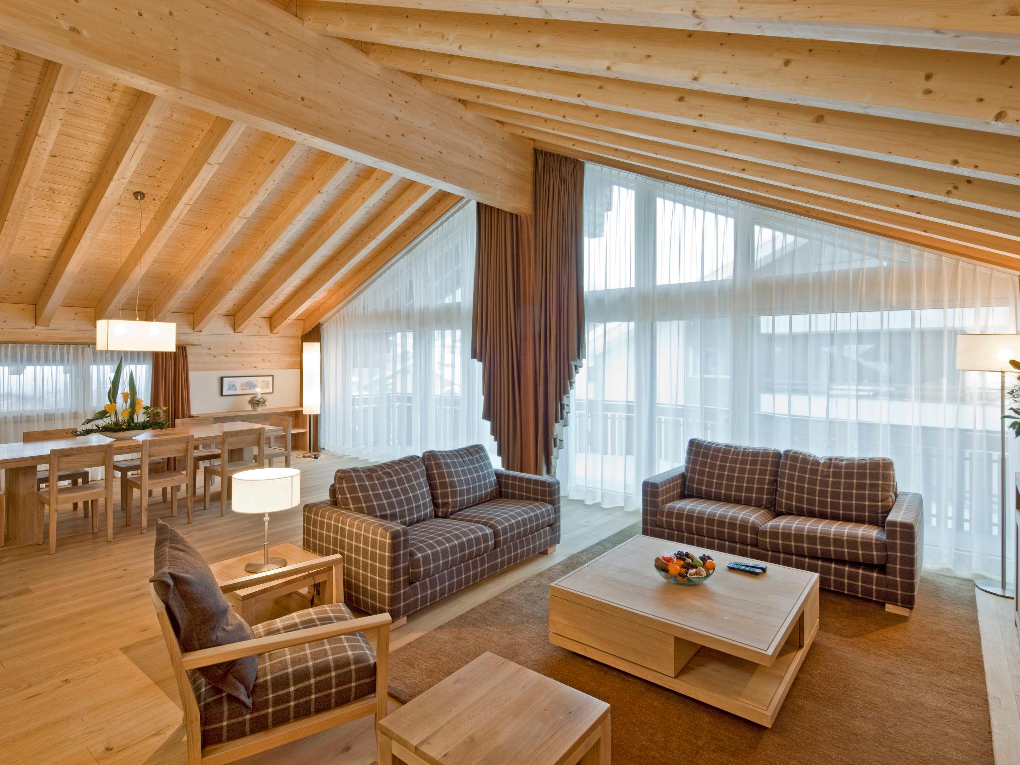 Foto 7 - Apartamento de 4 quartos em Zermatt com vista para a montanha