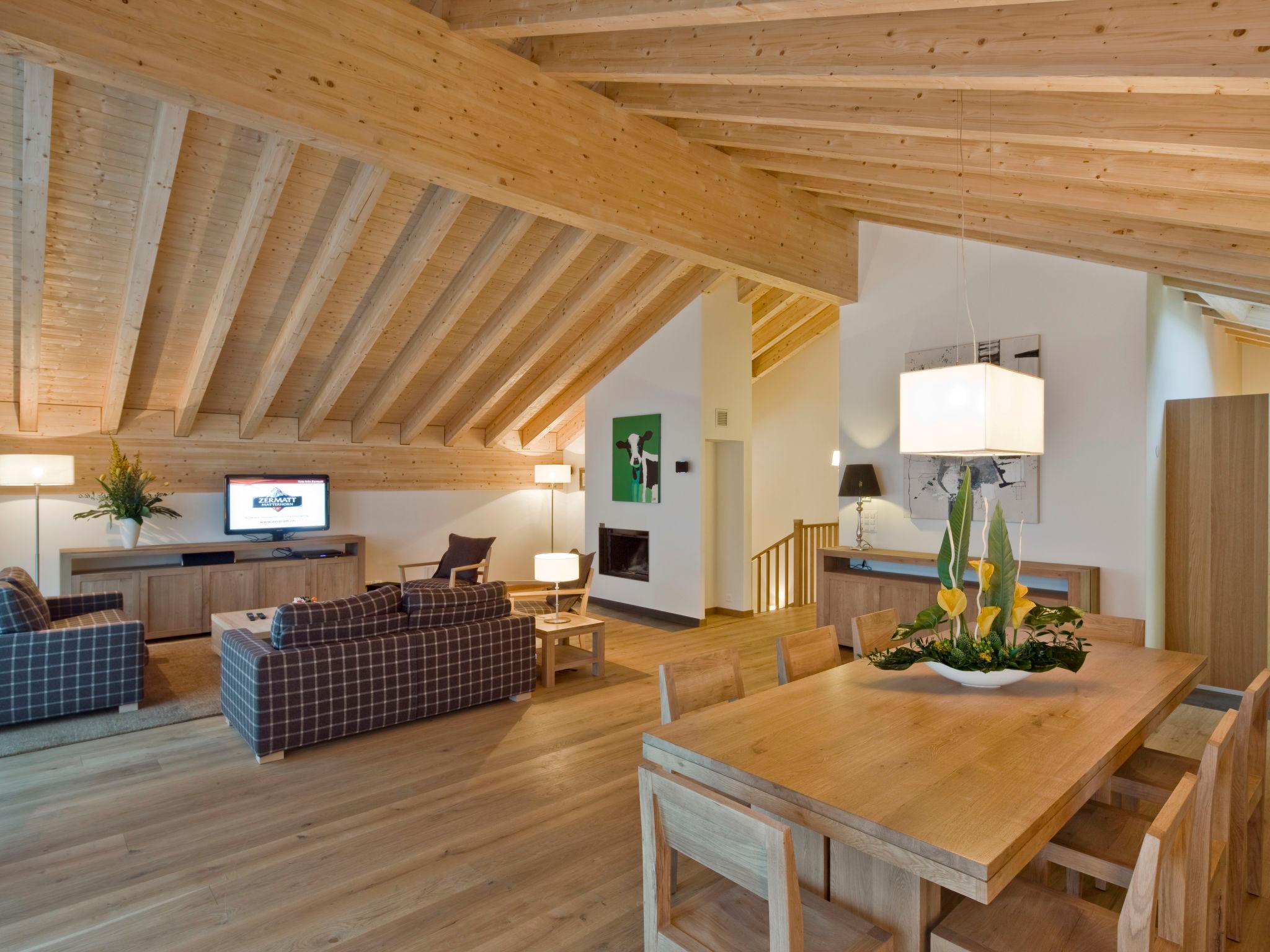 Photo 3 - 4 bedroom Apartment in Zermatt