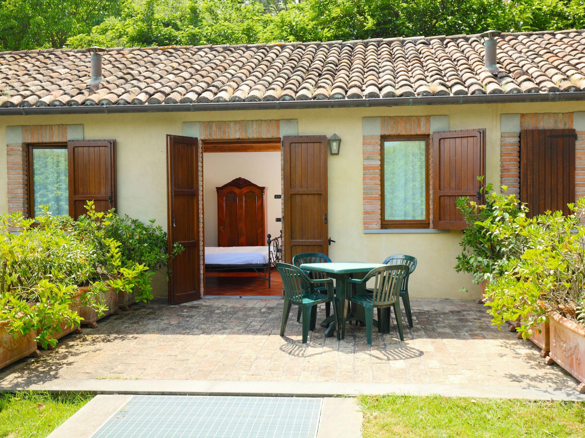 Foto 3 - Appartamento con 1 camera da letto a Perugia con piscina e giardino