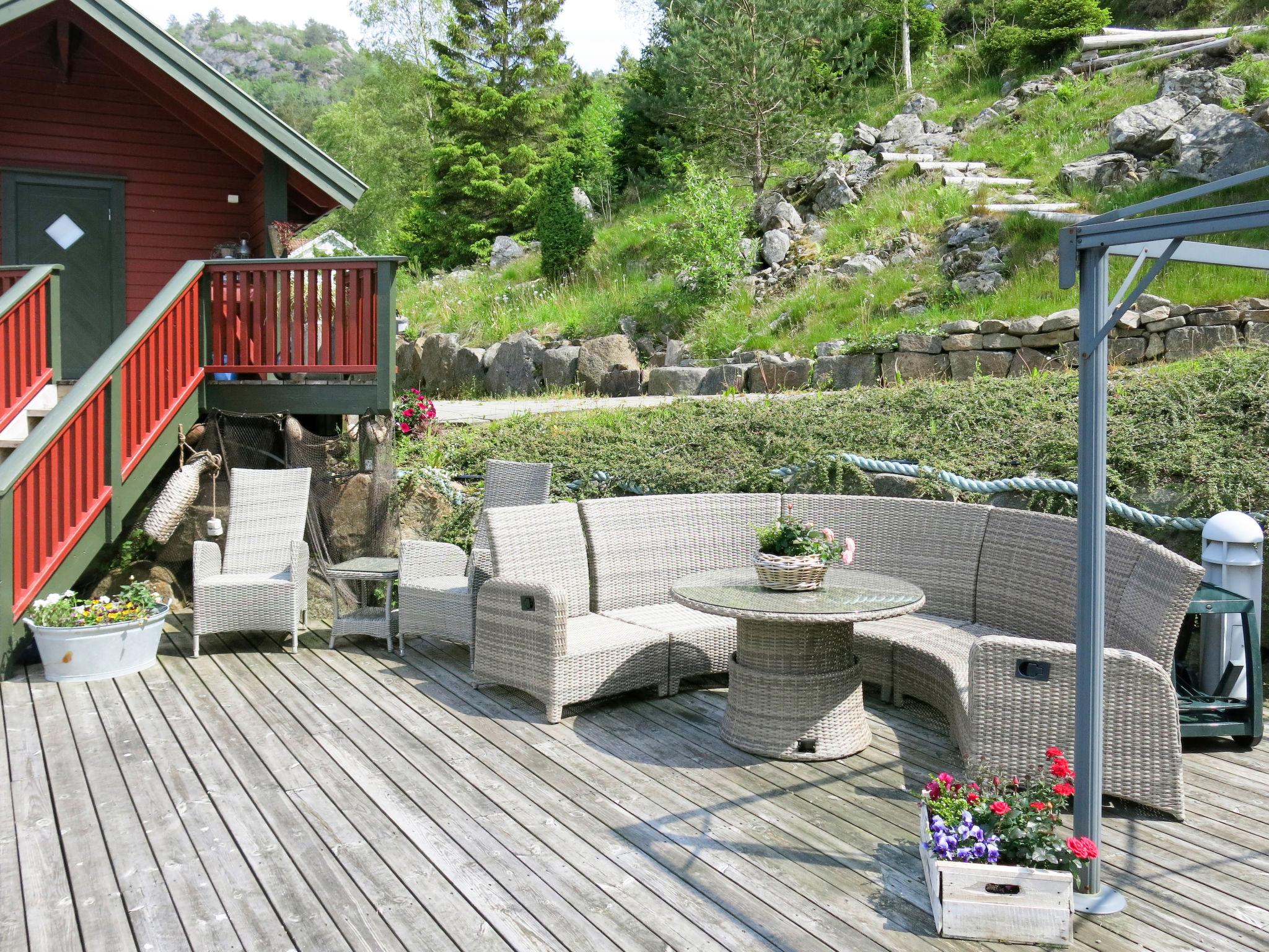 Photo 27 - Maison de 5 chambres à Lyngdal avec jardin et terrasse