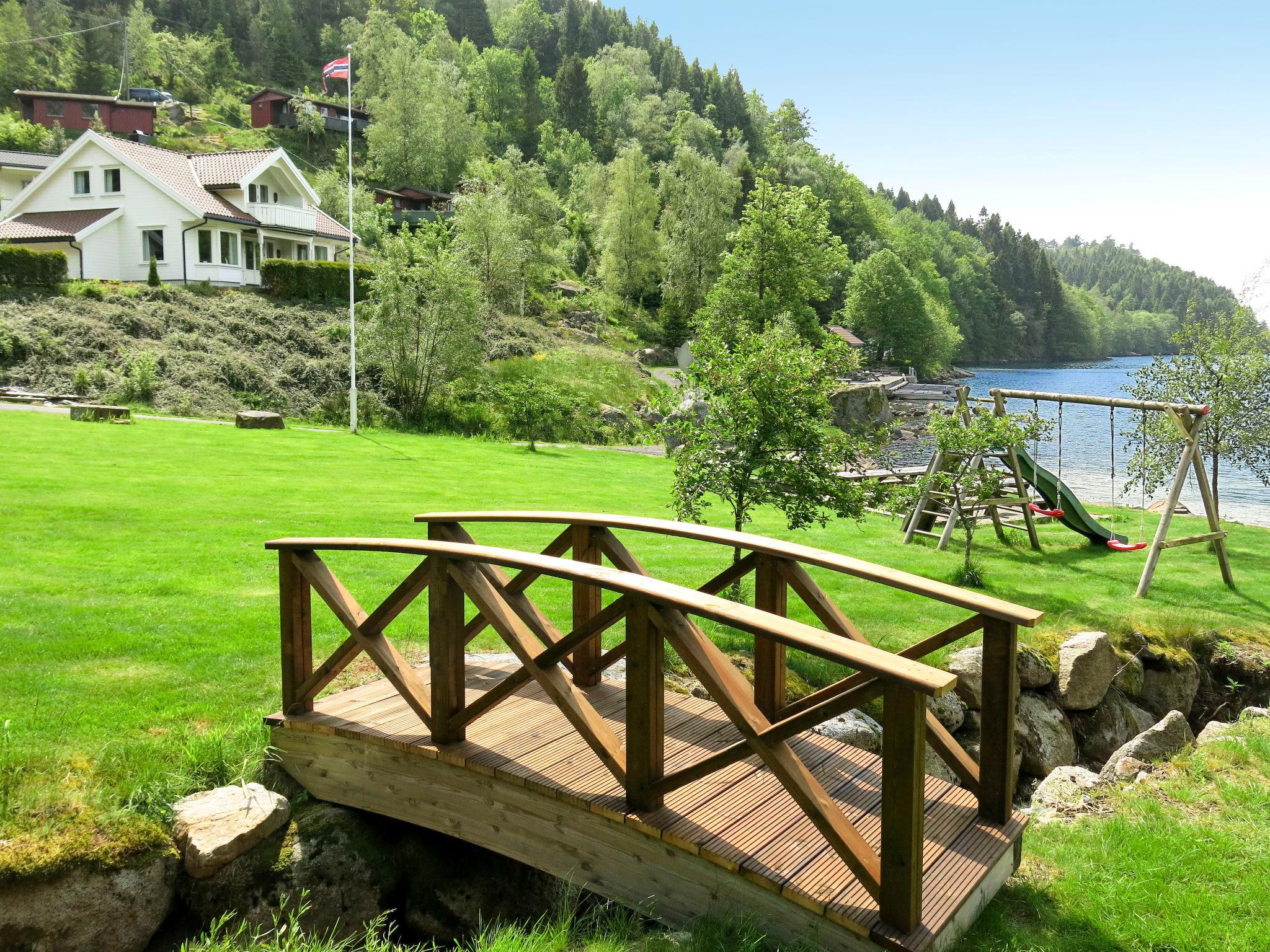 Photo 26 - 5 bedroom House in Lyngdal with garden and terrace