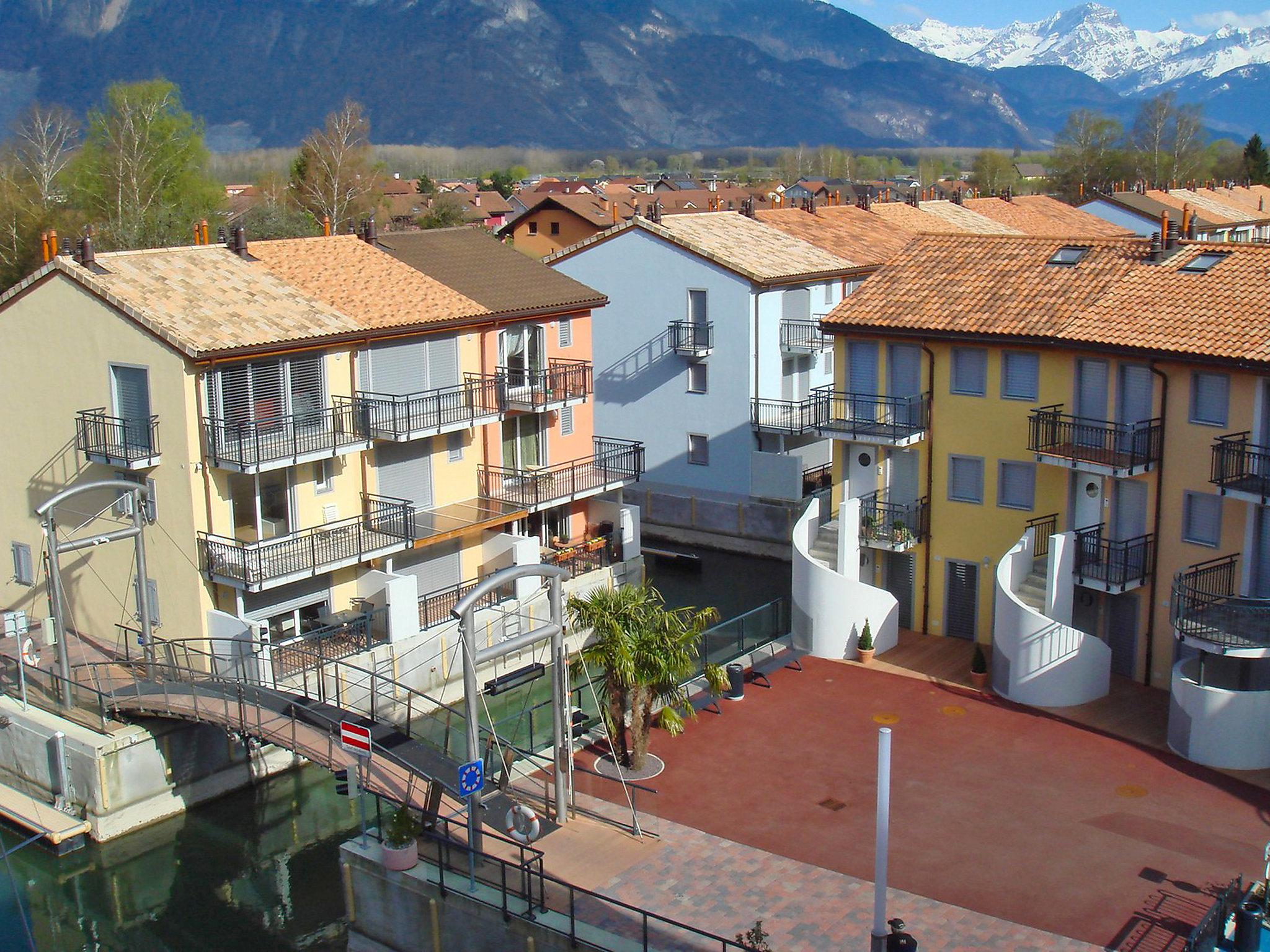 Foto 27 - Appartamento con 4 camere da letto a Port-Valais con vista sulle montagne