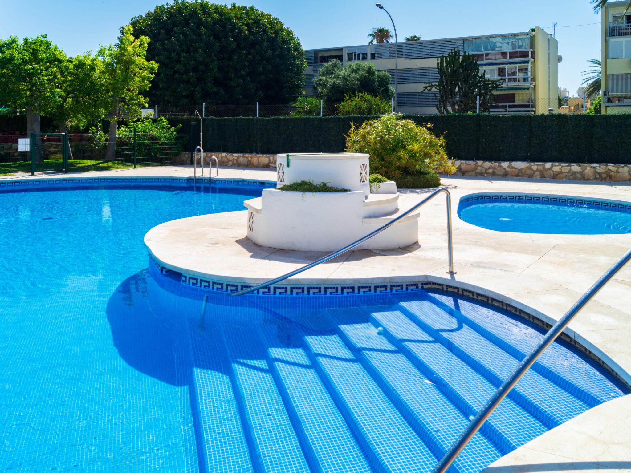 Foto 15 - Apartamento de 1 habitación en Torremolinos con piscina y jardín