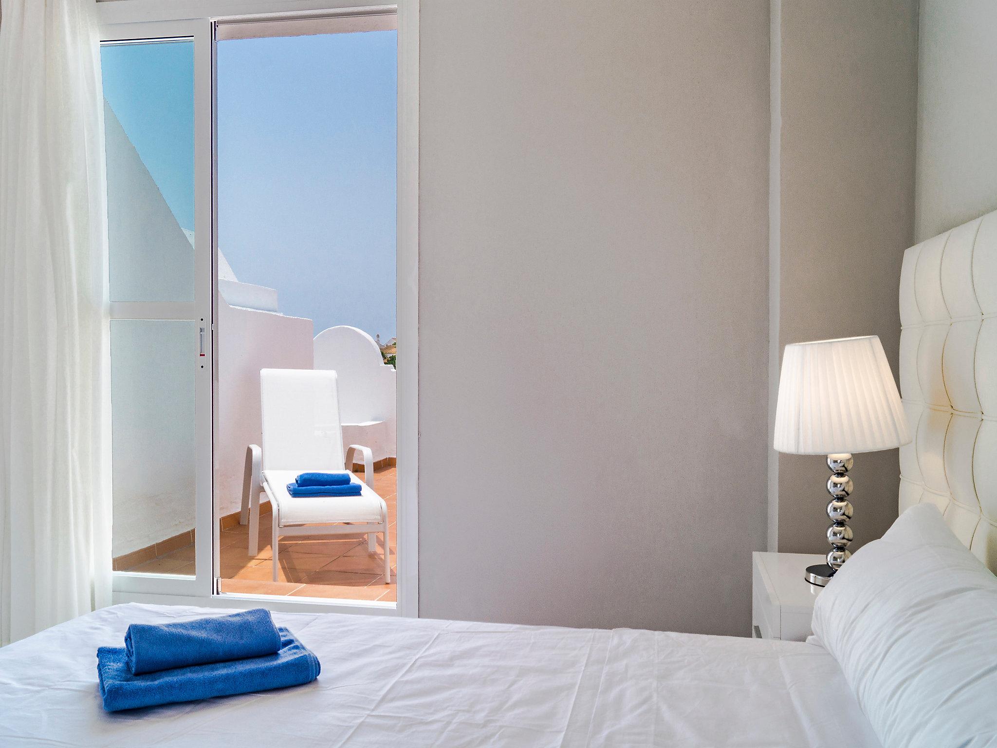 Foto 5 - Appartamento con 2 camere da letto a Marbella con piscina e vista mare