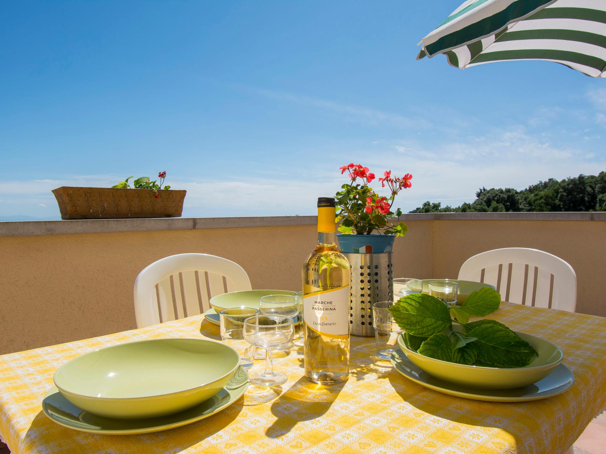 Foto 7 - Appartamento con 1 camera da letto a Riparbella con piscina e giardino