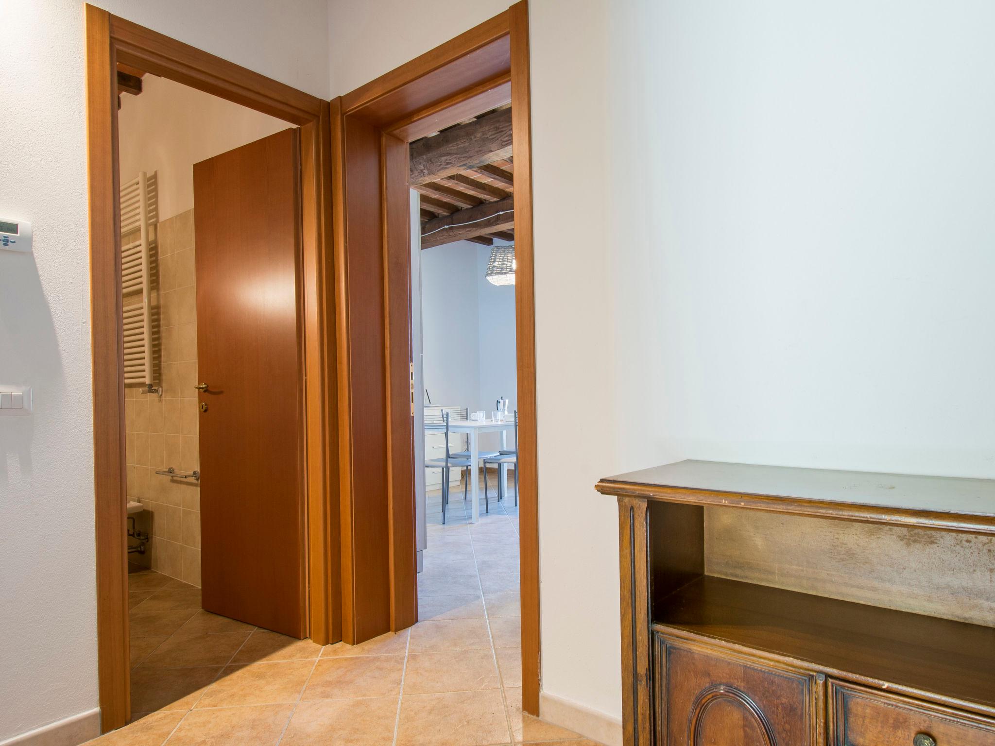 Photo 16 - 1 bedroom Apartment in Riparbella with swimming pool and terrace