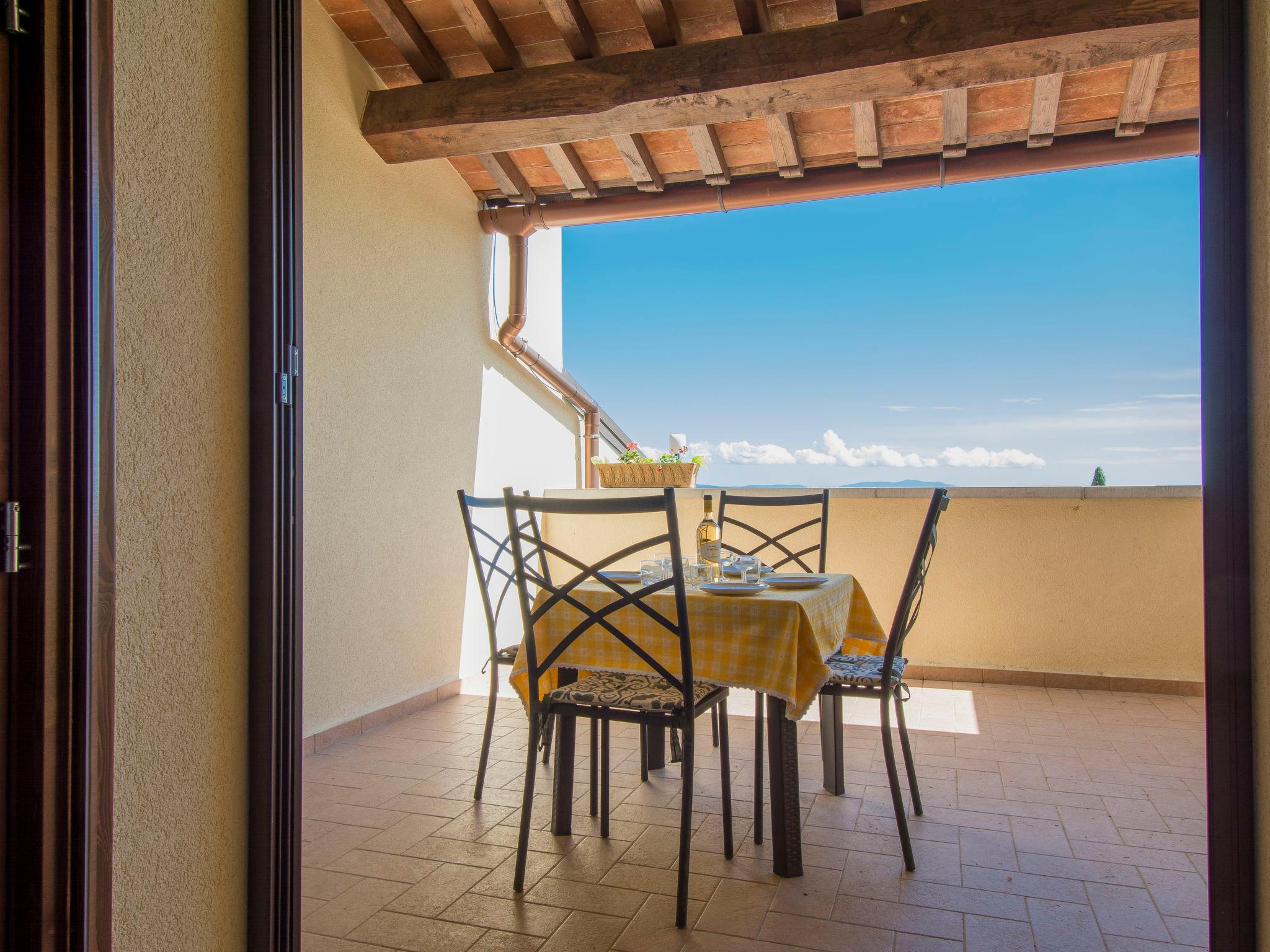 Photo 4 - Appartement de 1 chambre à Riparbella avec piscine et jardin