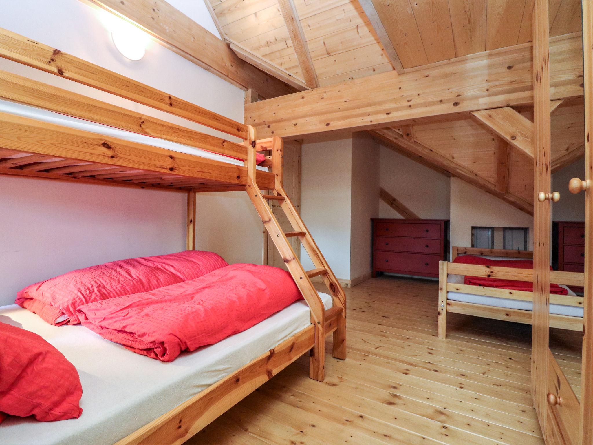 Foto 4 - Appartamento con 3 camere da letto a Grünau im Almtal con vista sulle montagne