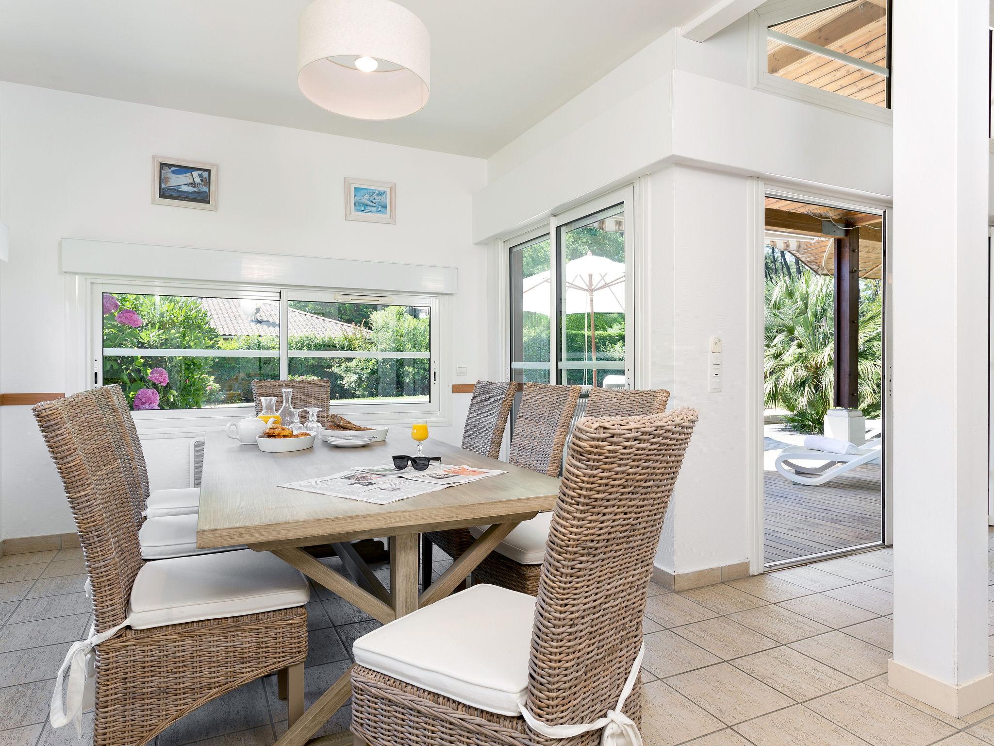 Photo 4 - Maison de 4 chambres à Moliets-et-Maa avec piscine privée et jardin