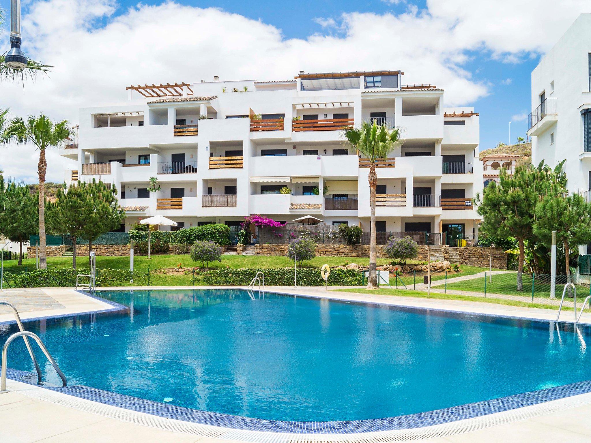 Foto 1 - Apartamento de 3 habitaciones en Mijas con piscina y jardín